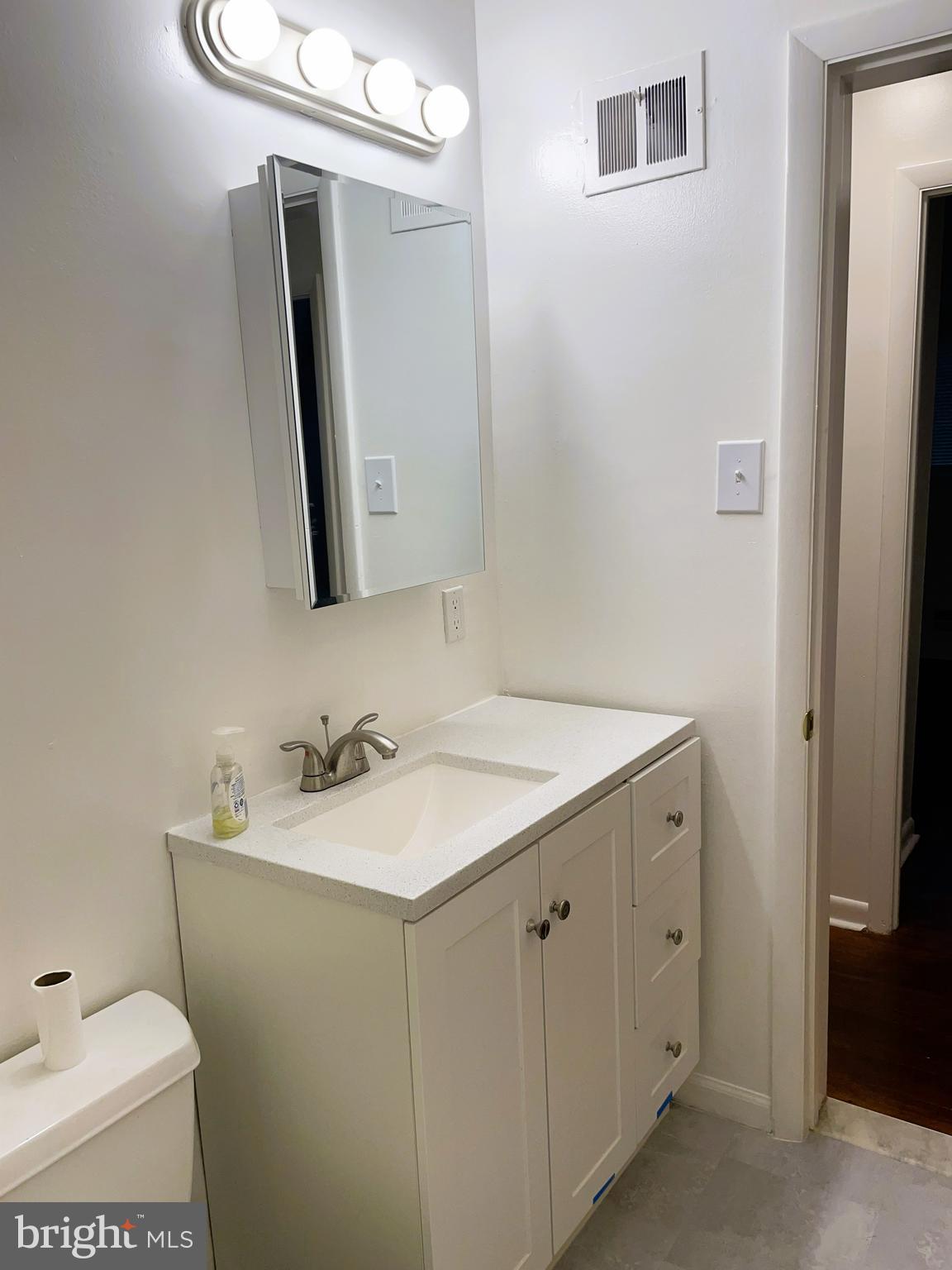 RANDALLSTOWN - Residential