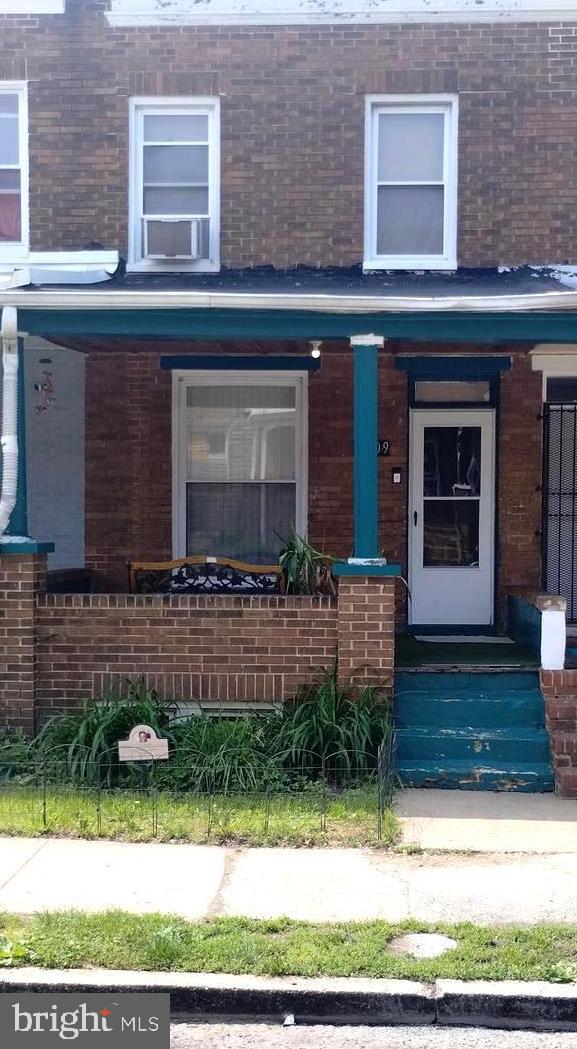 2309 Lauretta Ave, Baltimore, MD 21223 – Tenant-Occupied Investment Property
This is a tenant-occupied townhome located in Baltimore City, ideal for investors seeking a property with consistent rental income. The current tenant has occupied the home for the last 39 years and has never been late on rent, offering long-term stability for any potential buyer.
The home recent updates
- New roof installed** a couple of months ago
- New hot water heater** installed in 2024
The location provides easy access to public transportation, major commuter routes (including I-83 and Route 40), and is within a short distance to downtown Baltimore, Johns Hopkins University**, and **local parks, schools, and shopping centers**. This makes the area convenient for residents and helps support continued rental demand.
This property is being sold **AS IS WITH THE TENANT IN PLACE. It offers a good opportunity for investors looking to expand their rental portfolio with a property that has a proven rental history.