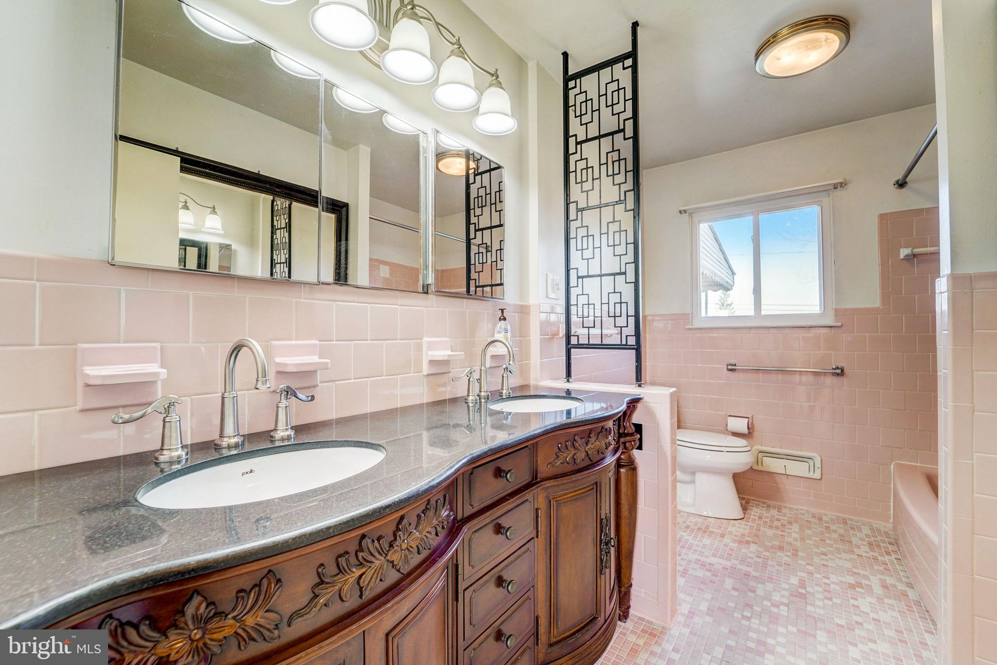 WESTVIEW PARK - Residential