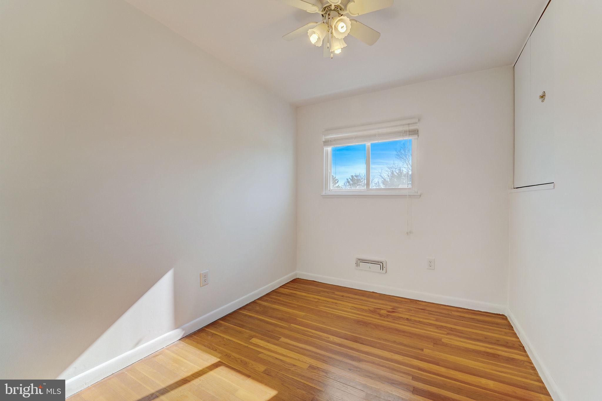 WESTVIEW PARK - Residential