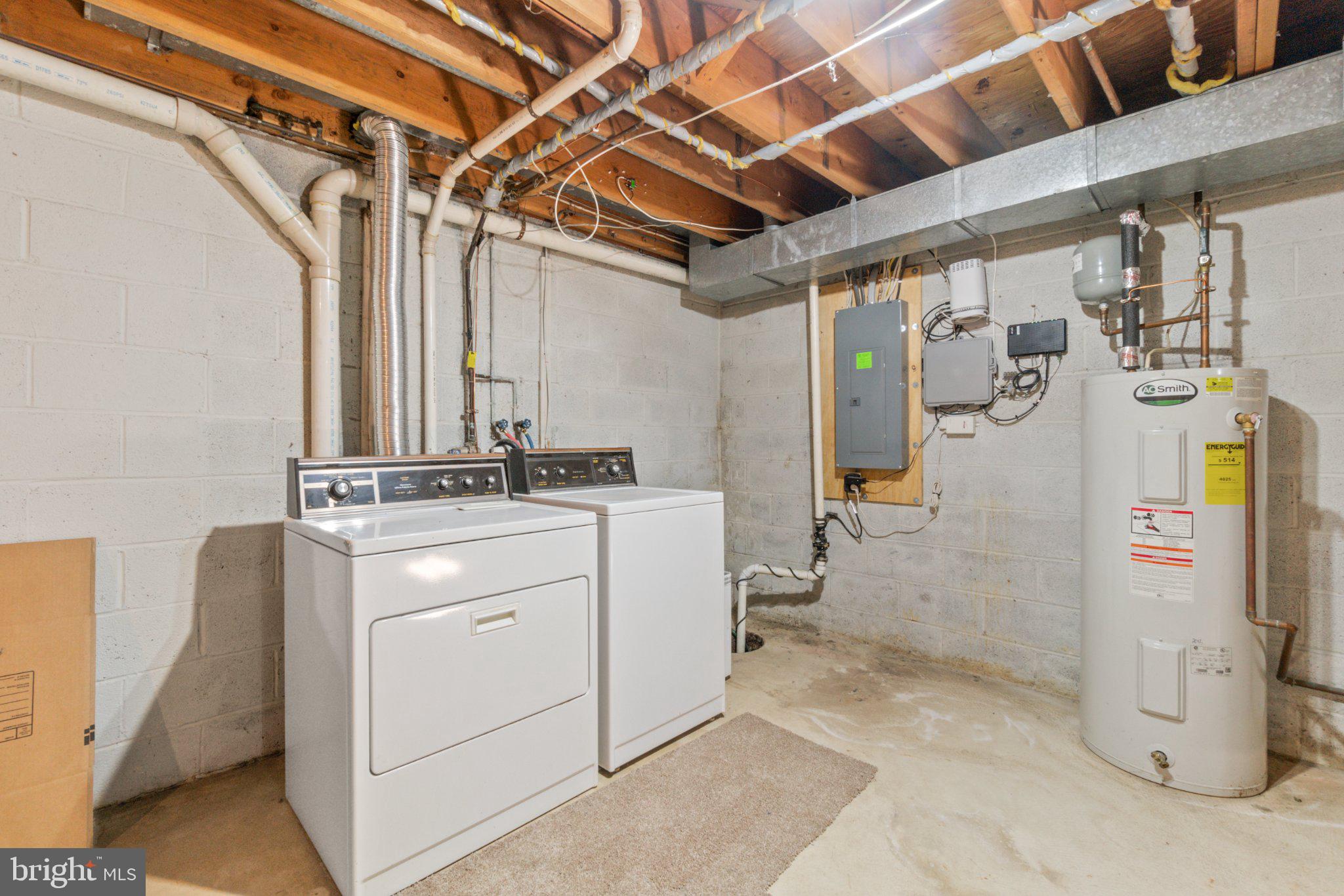 VILLAGE OAKS - Residential