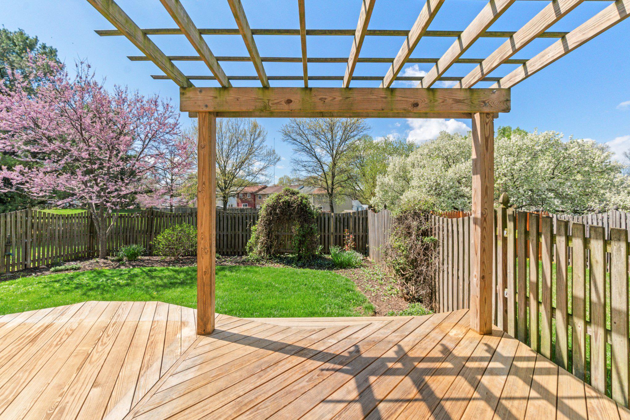 VILLAGE OAKS - Residential