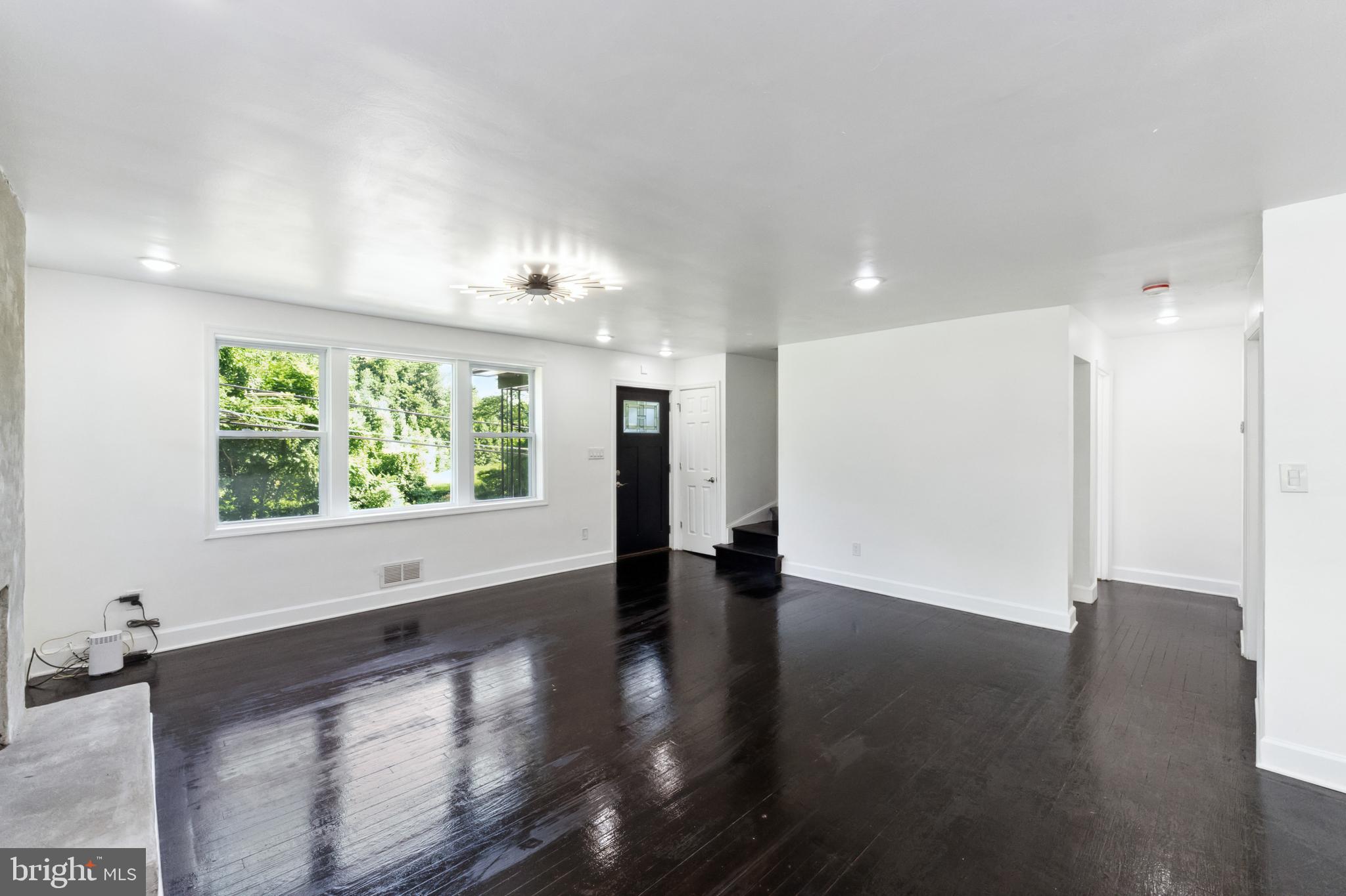 TEMPLE HILLS PARK - Residential