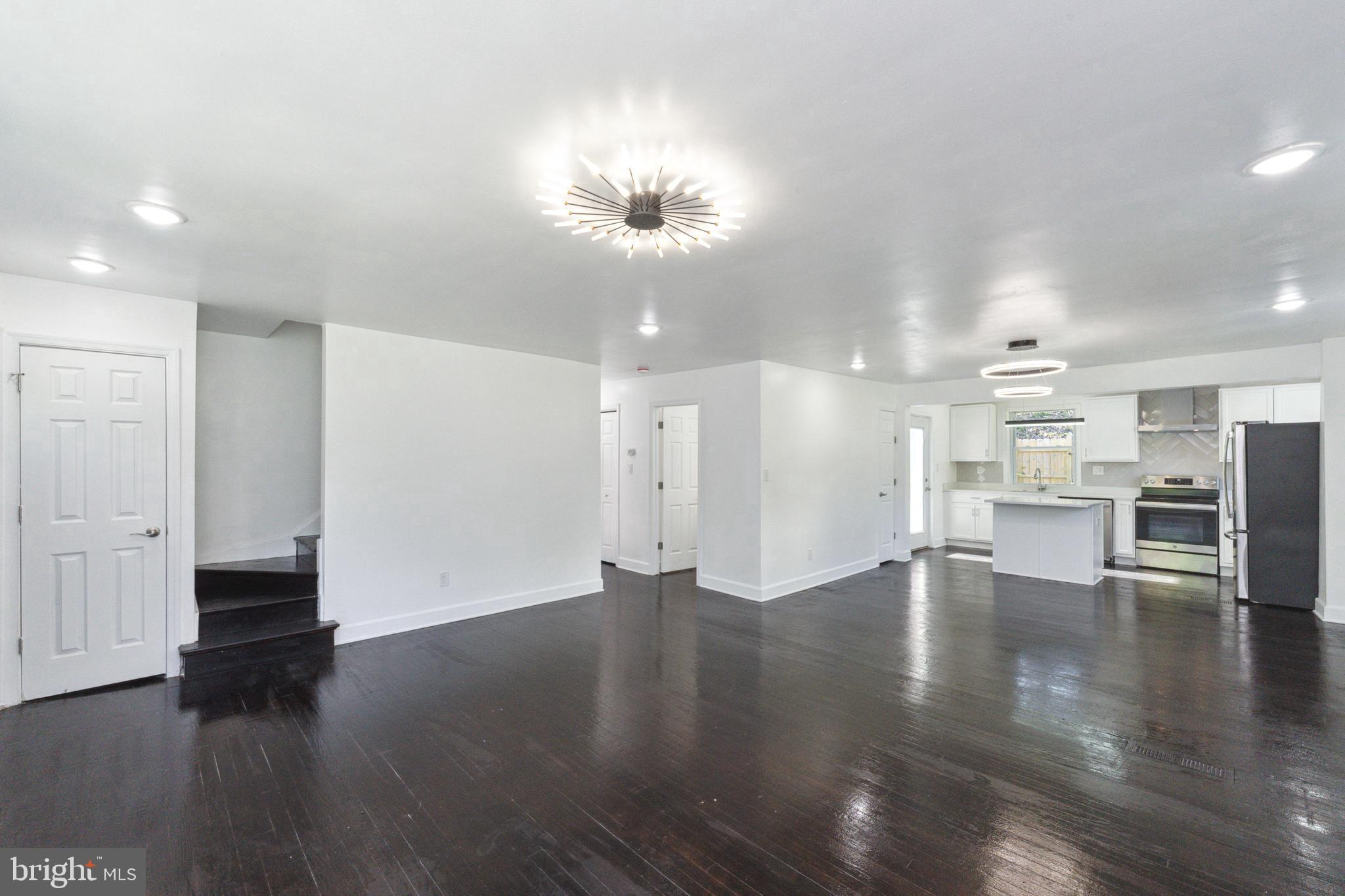 TEMPLE HILLS PARK - Residential