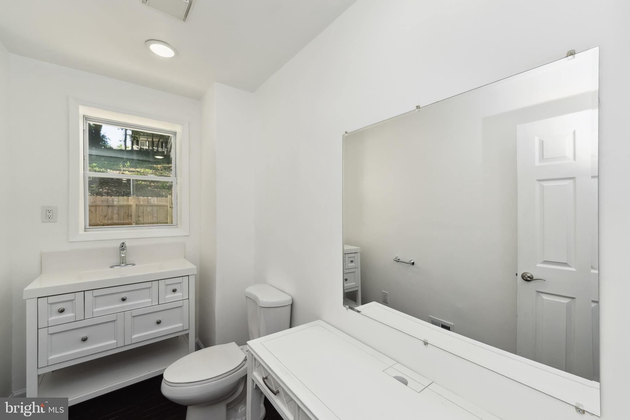 TEMPLE HILLS PARK - Residential