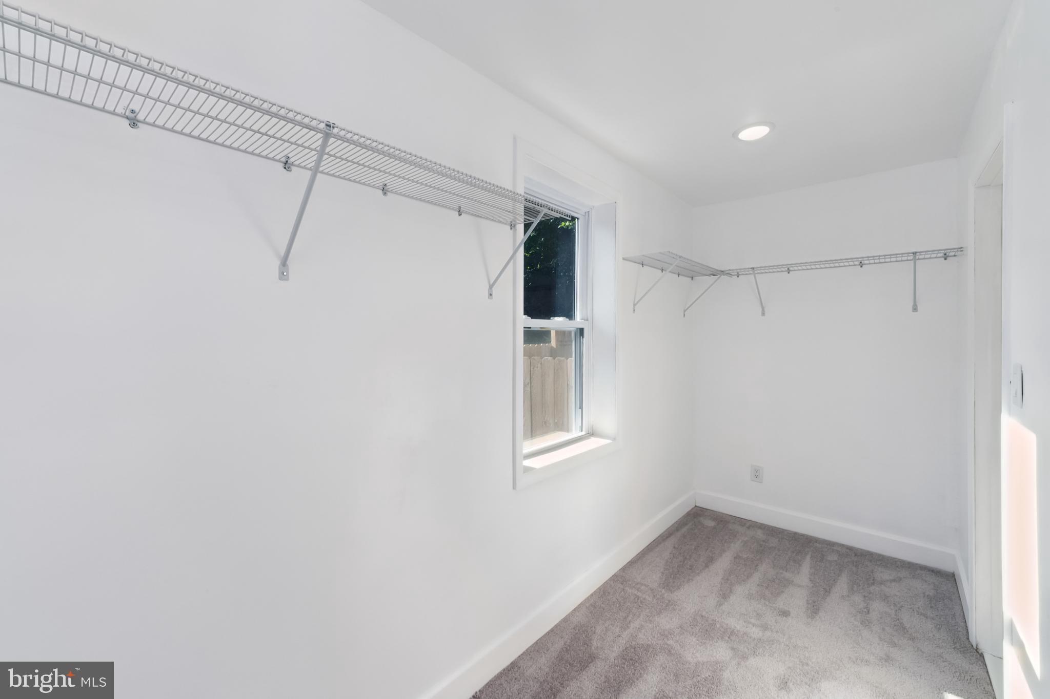 TEMPLE HILLS PARK - Residential