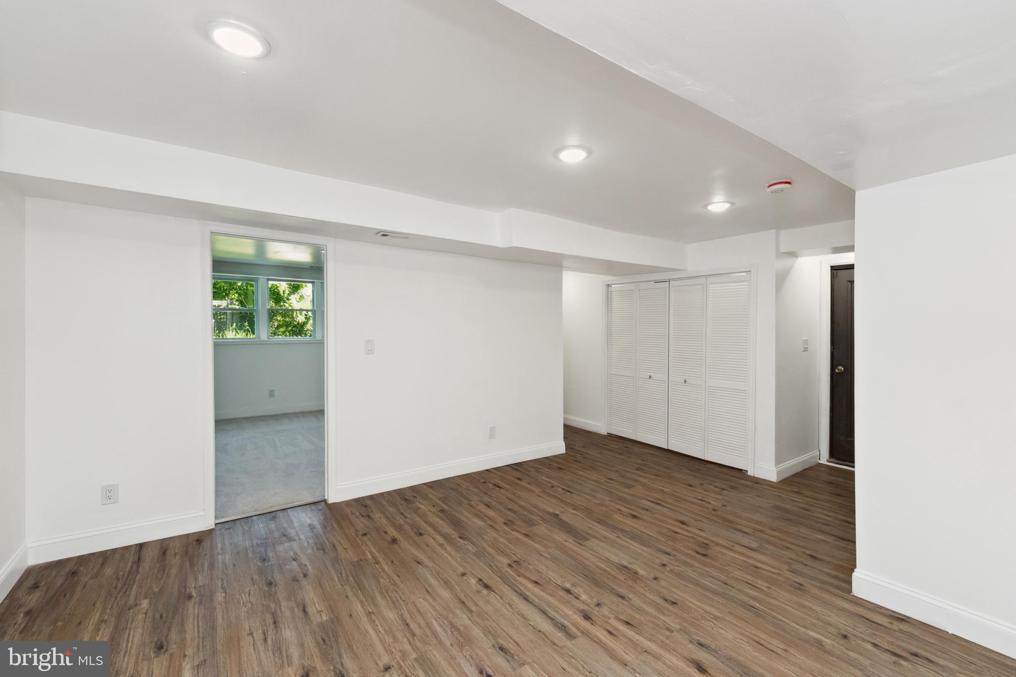 TEMPLE HILLS PARK - Residential