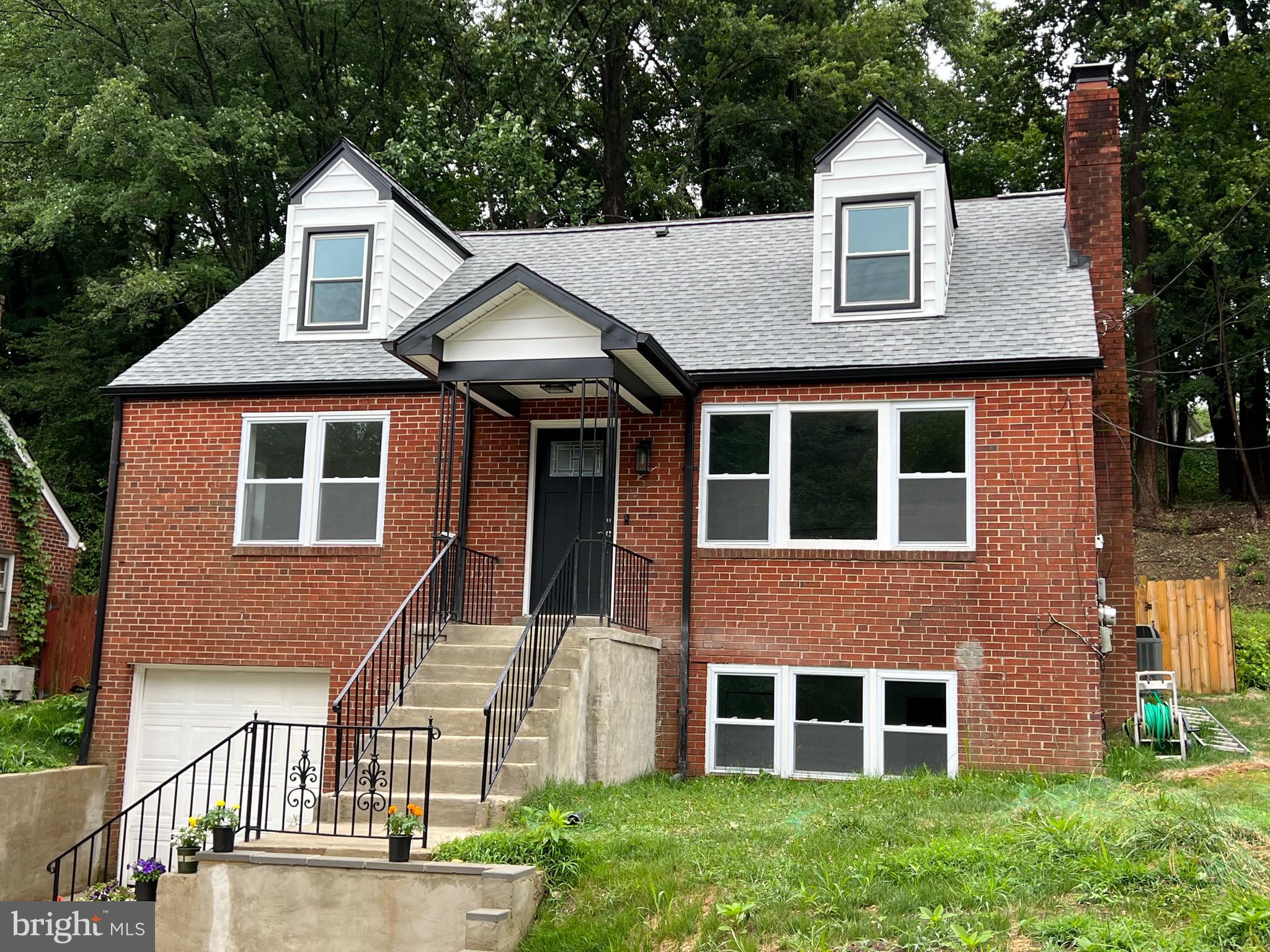 TEMPLE HILLS PARK - Residential