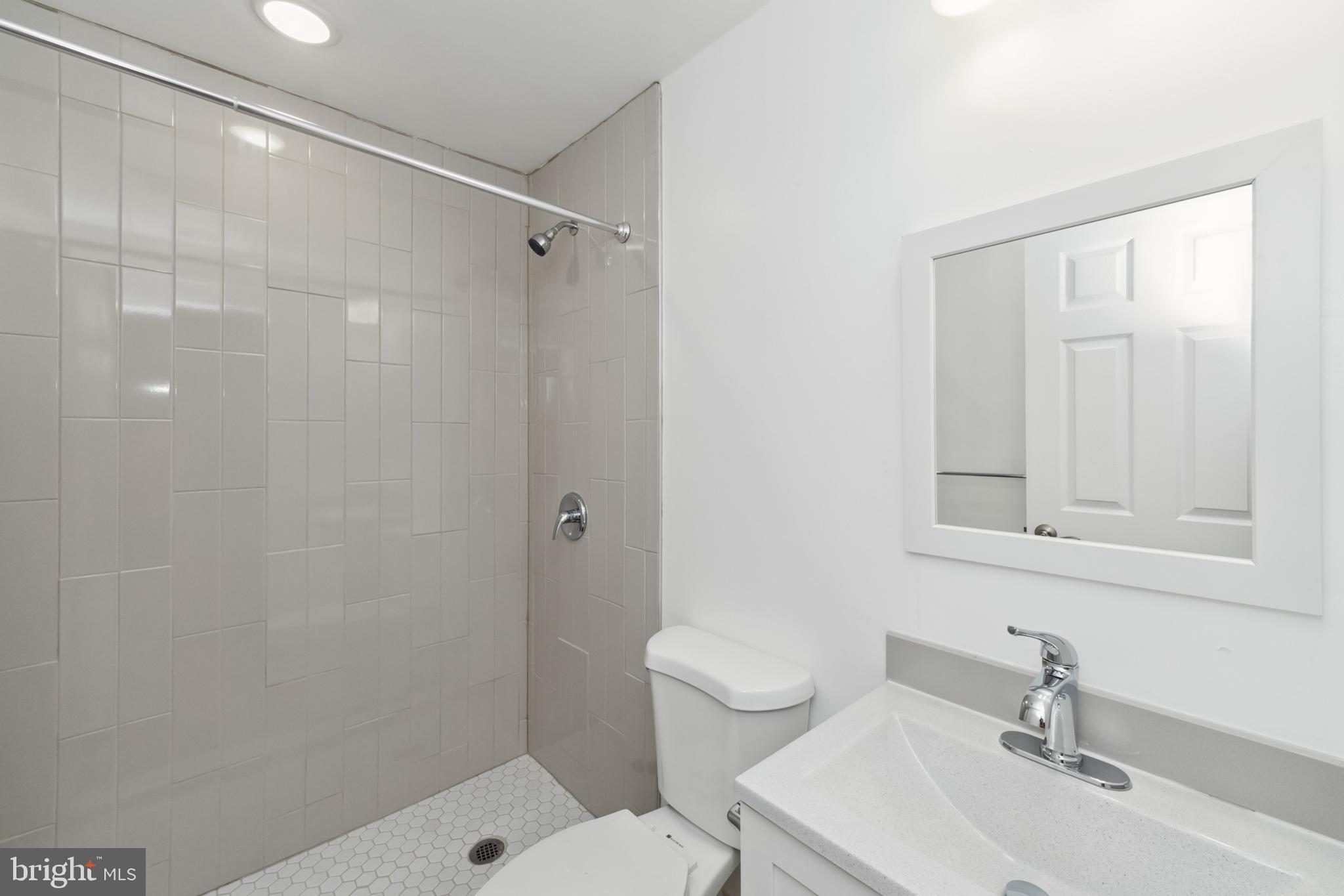 TEMPLE HILLS PARK - Residential