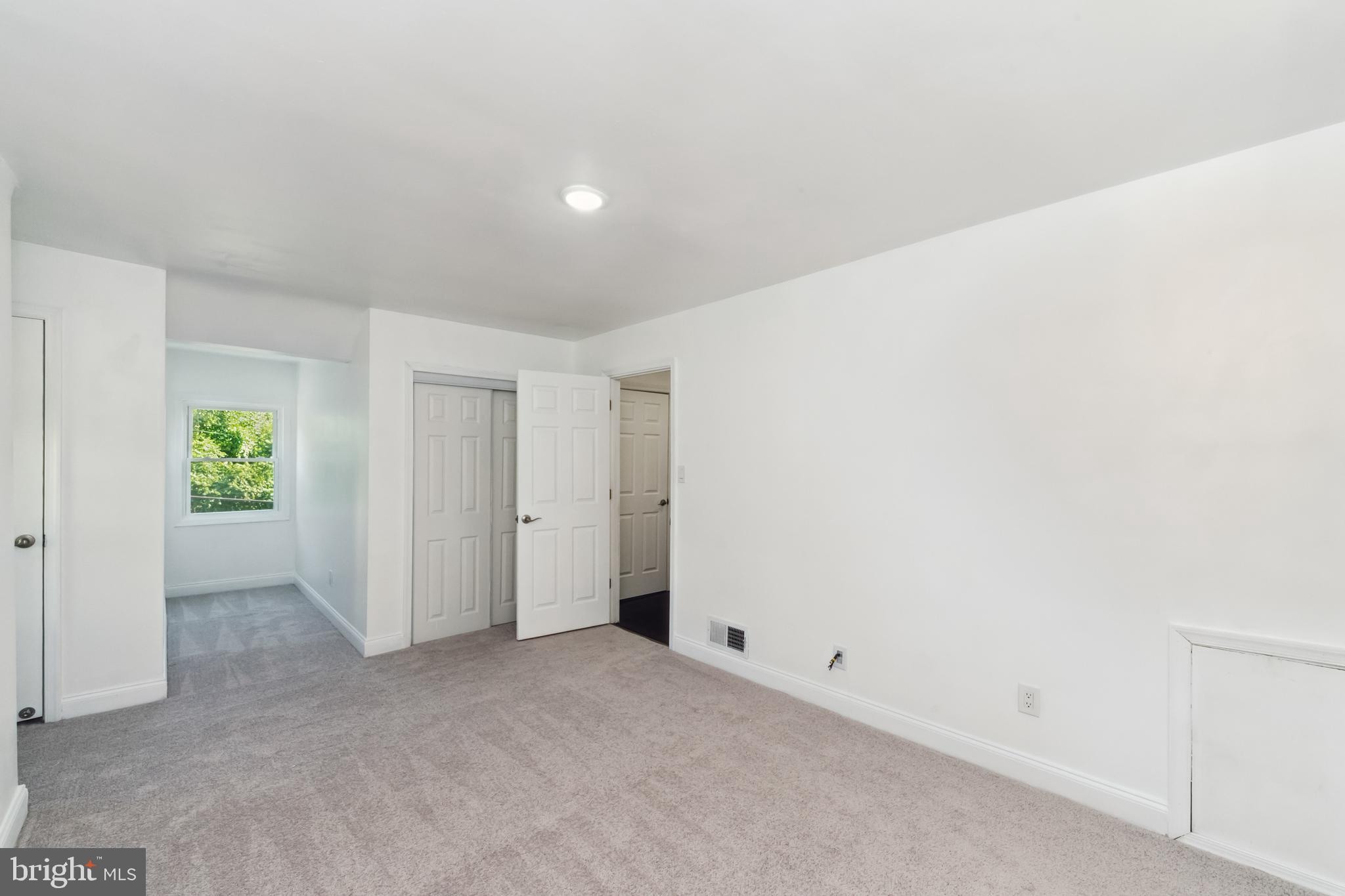 TEMPLE HILLS PARK - Residential