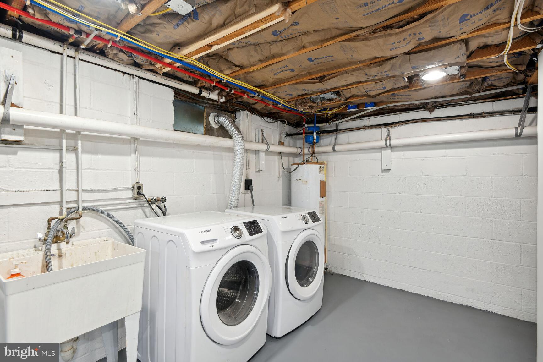 ADMIRAL HEIGHTS - Residential