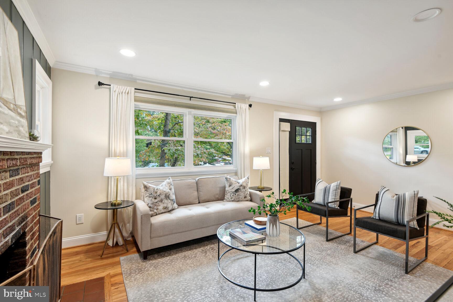 ADMIRAL HEIGHTS - Residential