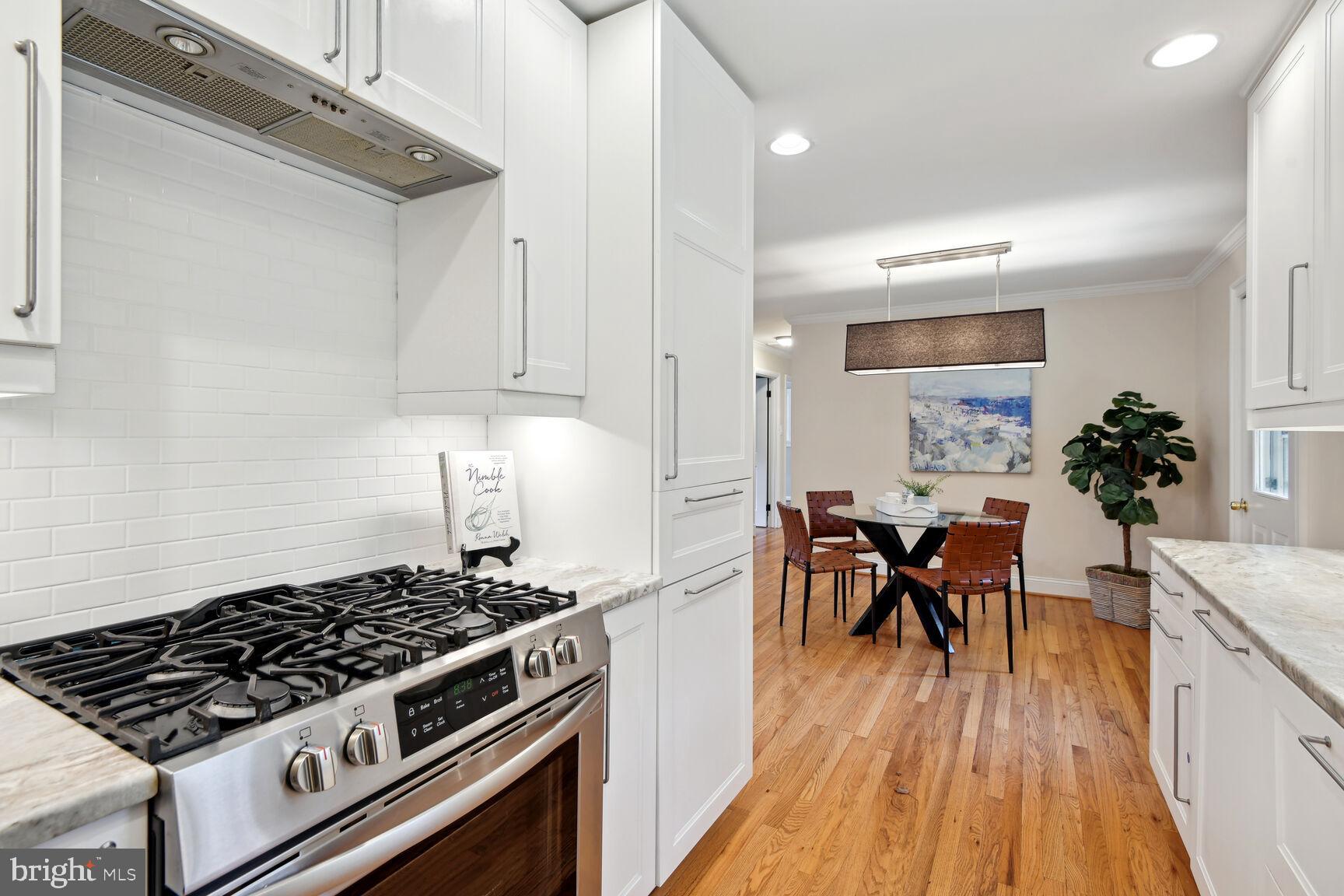 ADMIRAL HEIGHTS - Residential