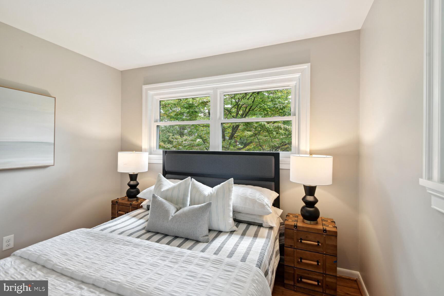 ADMIRAL HEIGHTS - Residential