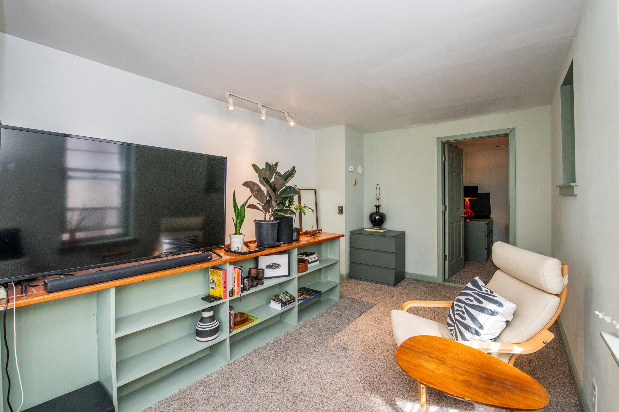 GERMANTOWN (WEST) - Residential Income