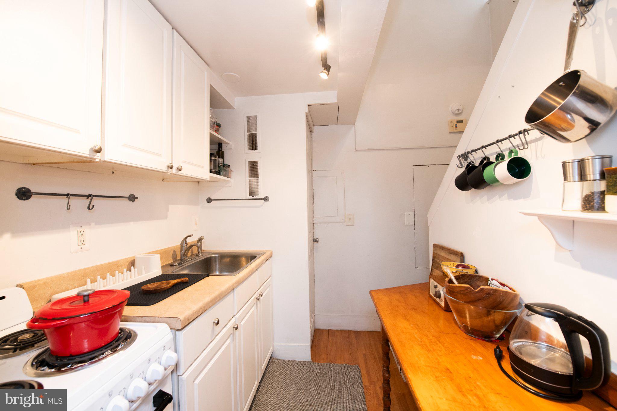 GERMANTOWN (WEST) - Residential Income