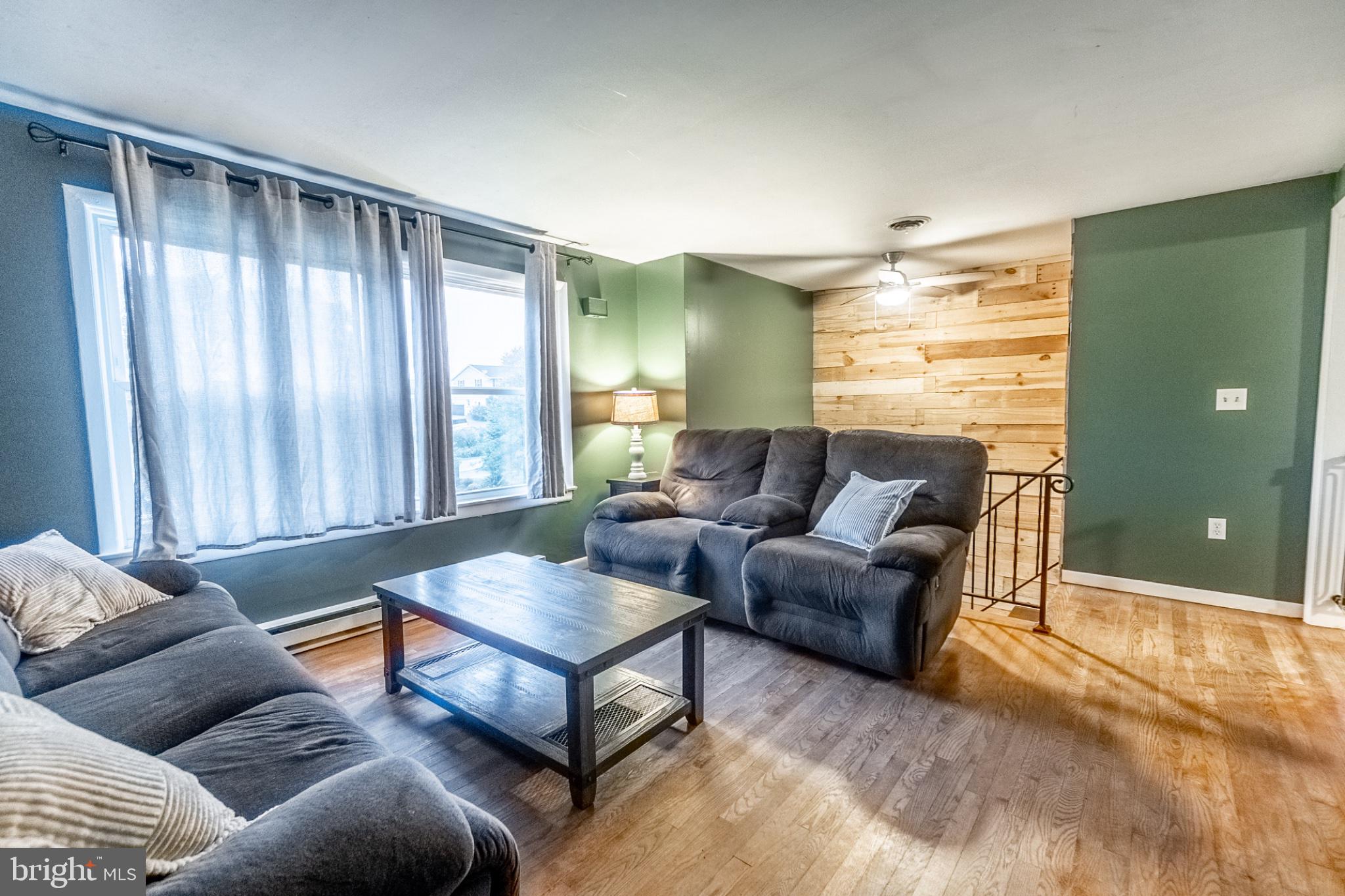 642 HOOKER DRIVE