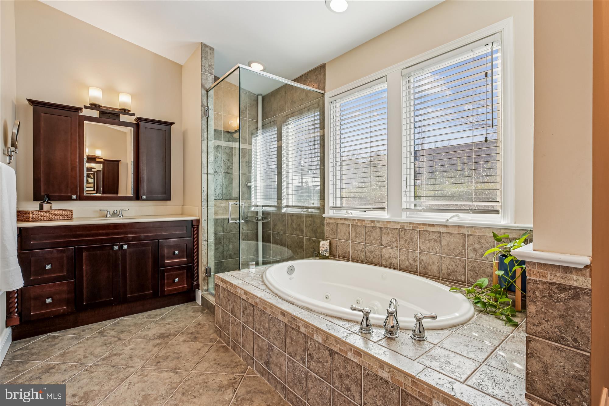 PARKWOOD - Residential