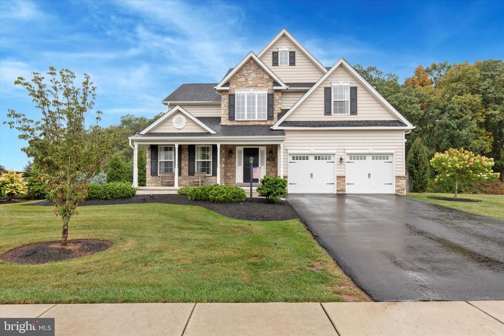 Photo of 244 Sumner Court, HARLEYSVILLE, PA 19438 (MLS # PAMC2158400)