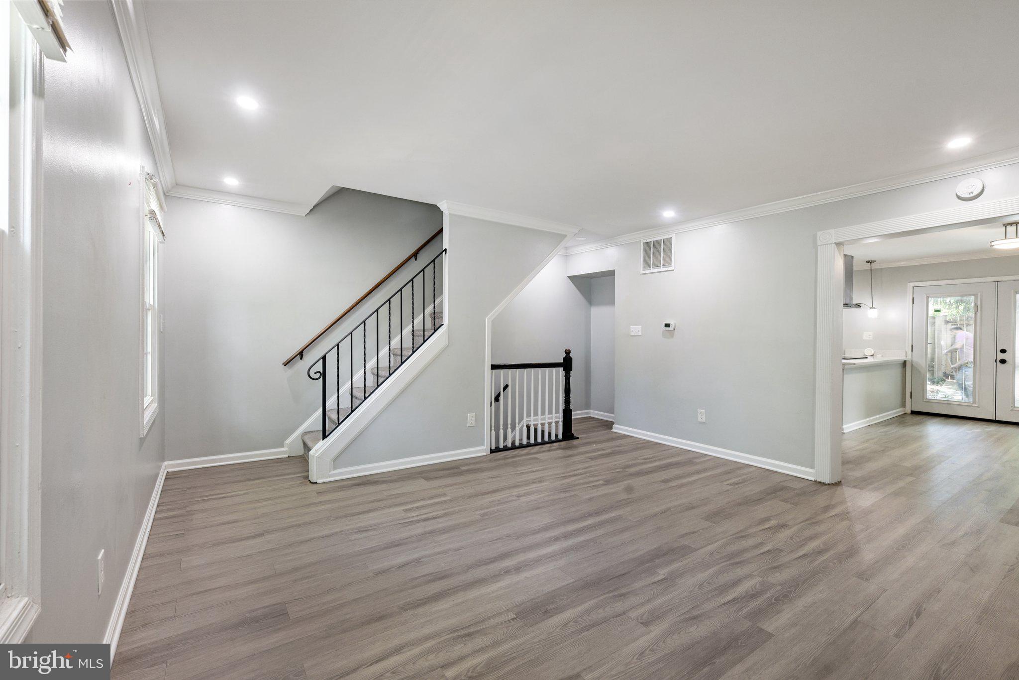 GEORGETOWN VILLAGE - Residential