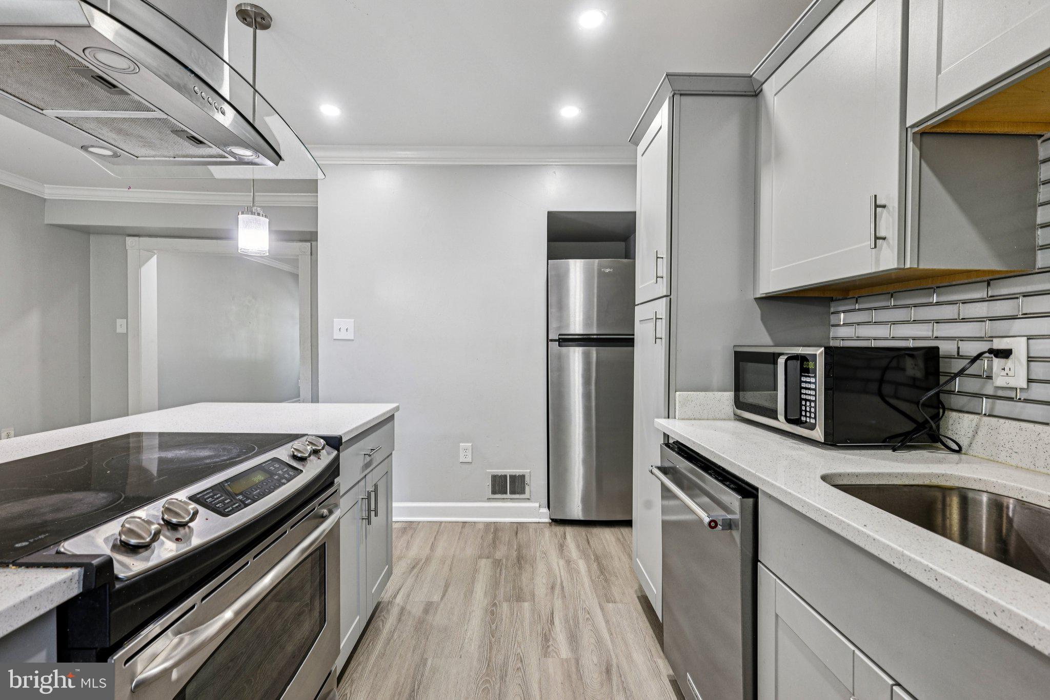 GEORGETOWN VILLAGE - Residential