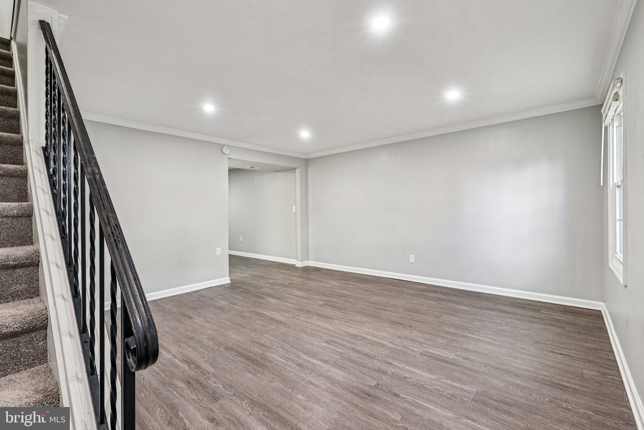 GEORGETOWN VILLAGE - Residential