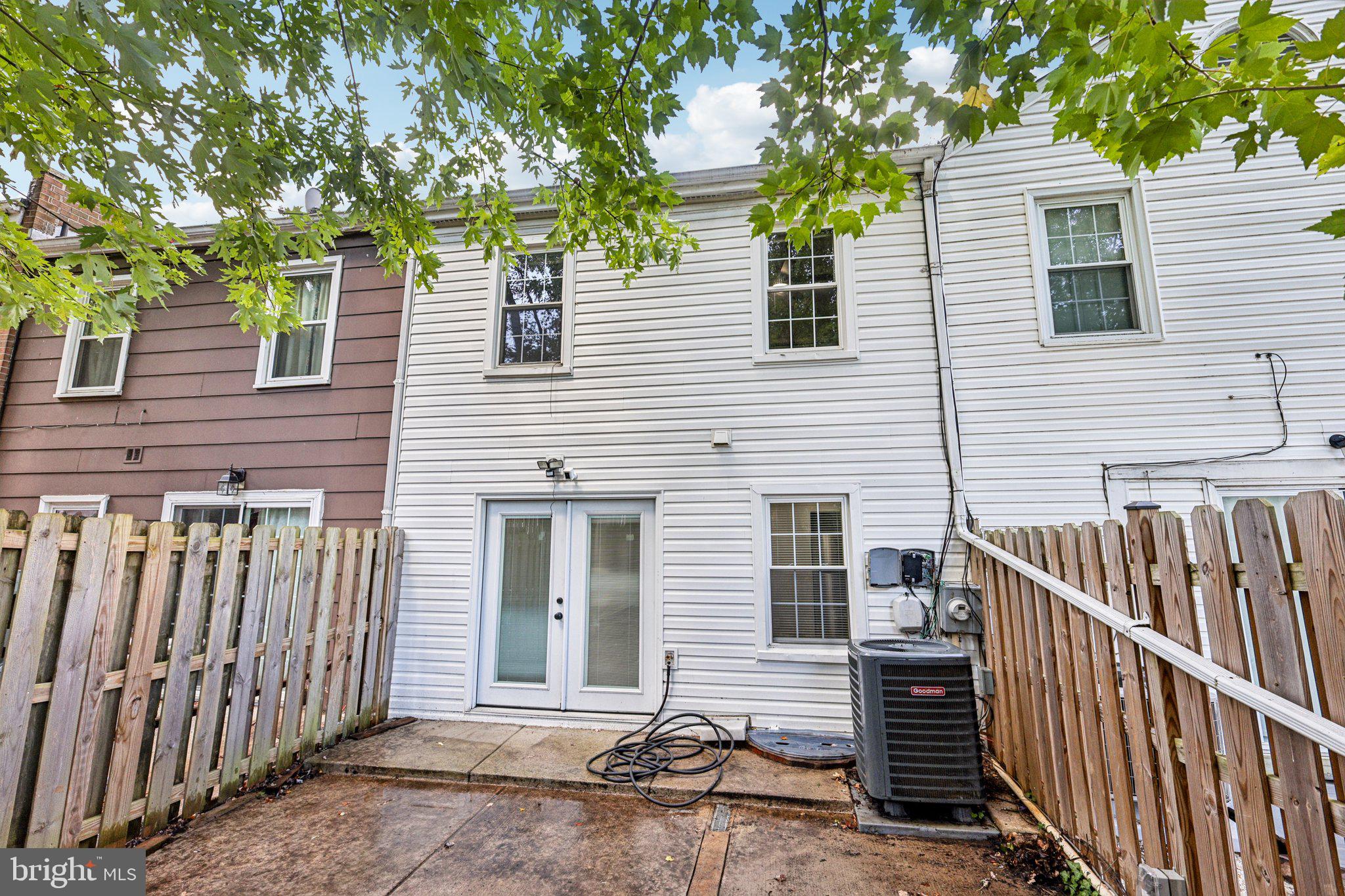 GEORGETOWN VILLAGE - Residential