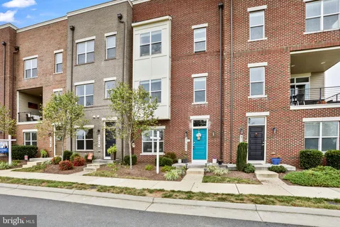 21077 Ashburn Heights Drive, Ashburn, VA 20148 - MLS#: VALO2107228