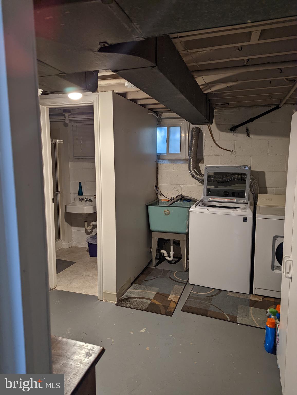 BETHESDA OVERLOOK - Residential Lease