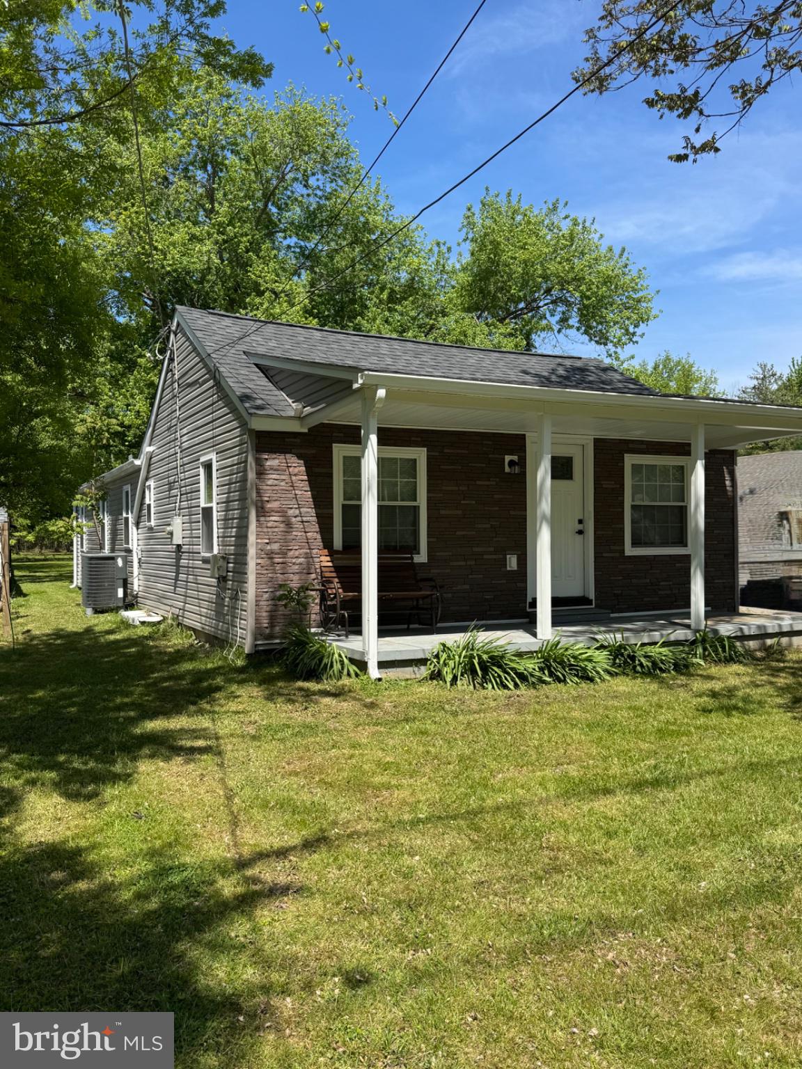 2389 WHITE OAK ROAD