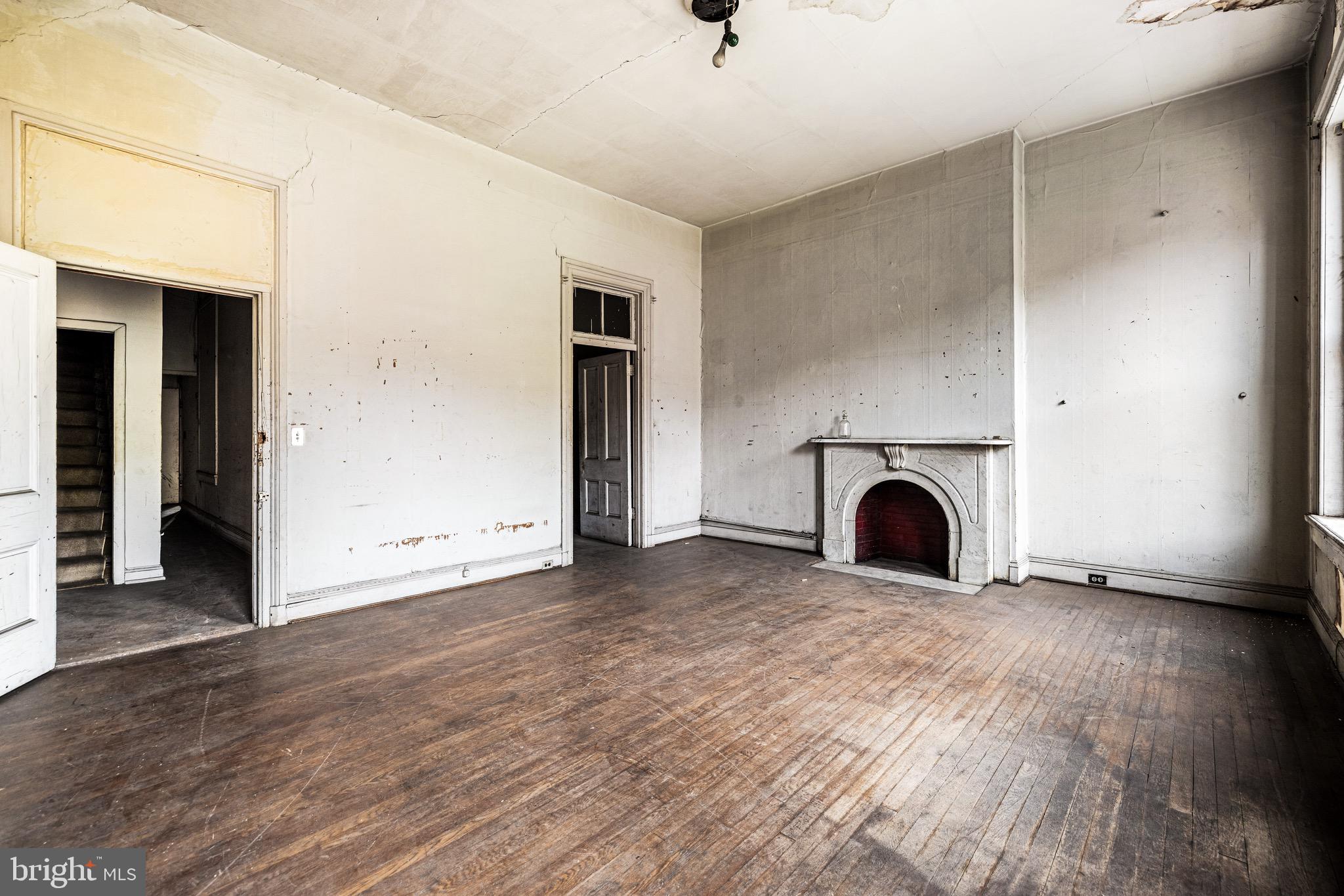 MOUNT VERNON PLACE HISTORIC DISTRICT - Residential