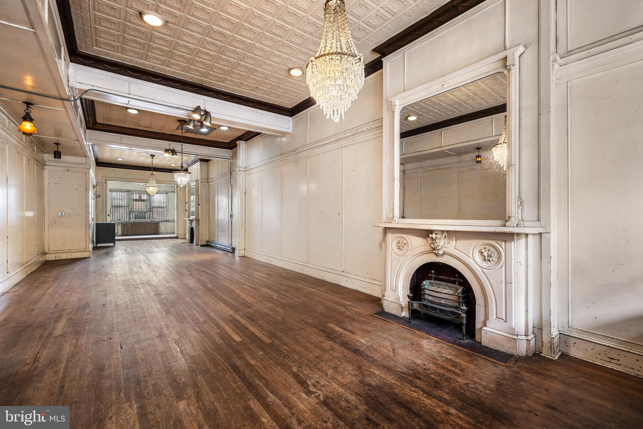 MOUNT VERNON PLACE HISTORIC DISTRICT - Residential