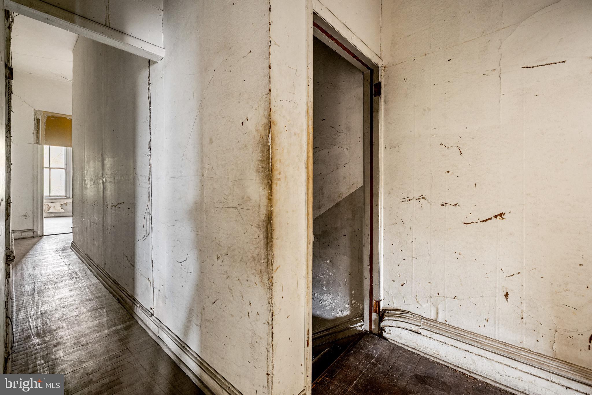 MOUNT VERNON PLACE HISTORIC DISTRICT - Residential