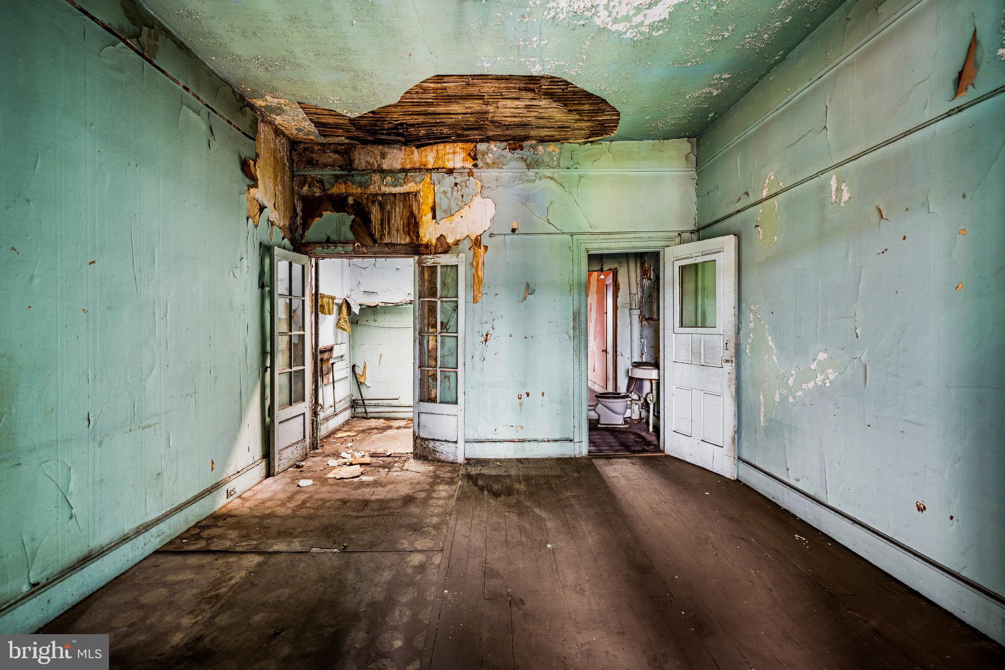 MOUNT VERNON PLACE HISTORIC DISTRICT - Residential