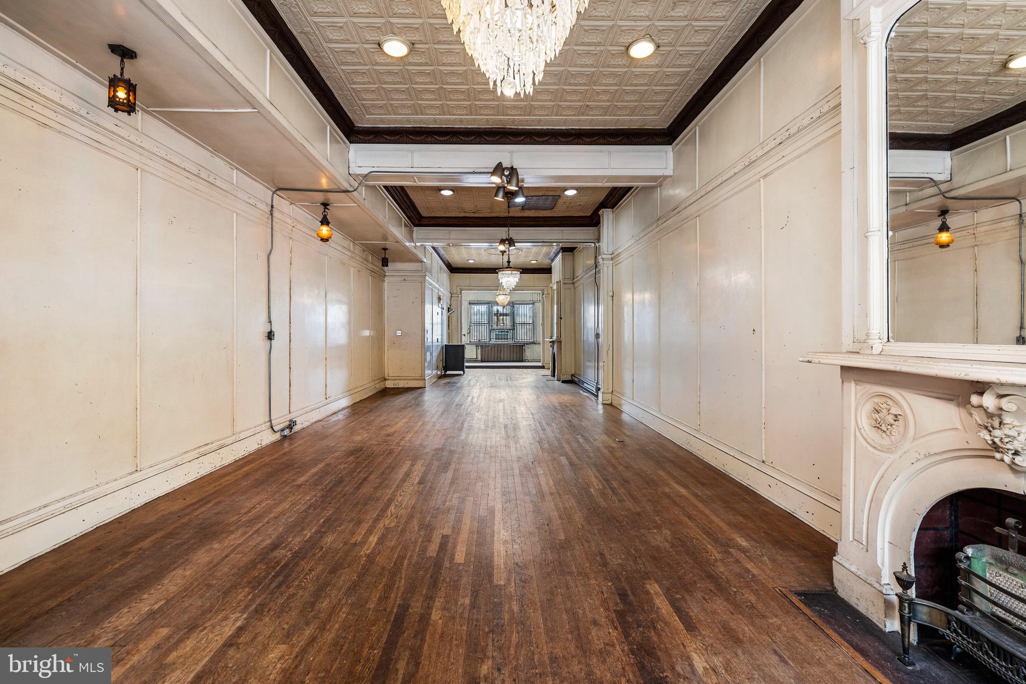 MOUNT VERNON PLACE HISTORIC DISTRICT - Residential