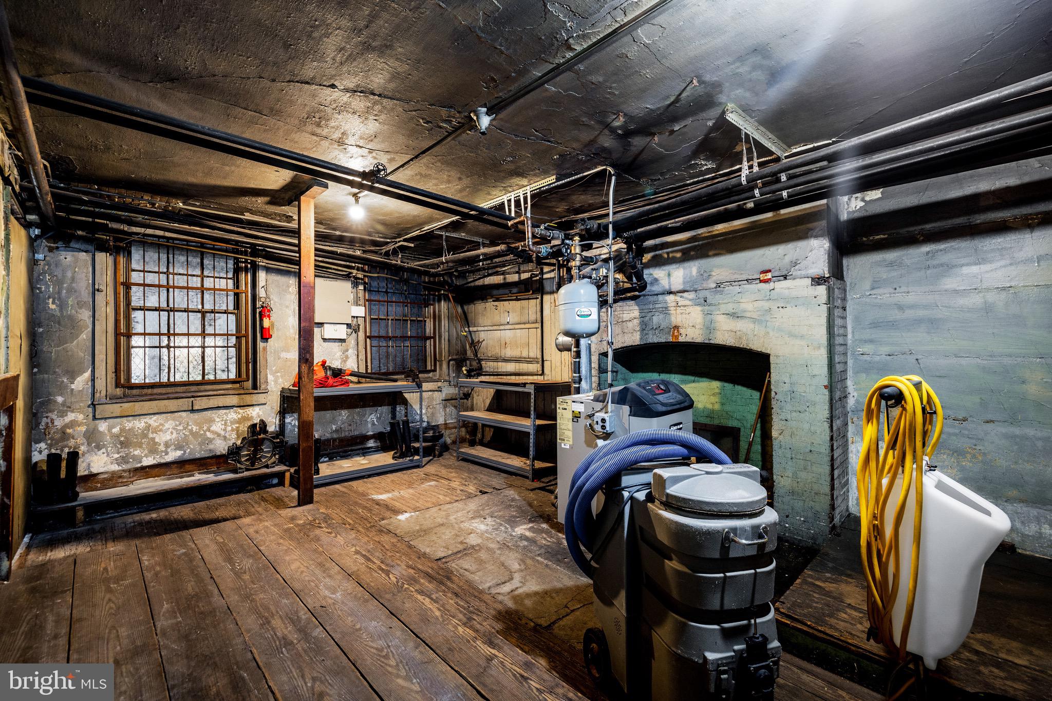 MOUNT VERNON PLACE HISTORIC DISTRICT - Residential