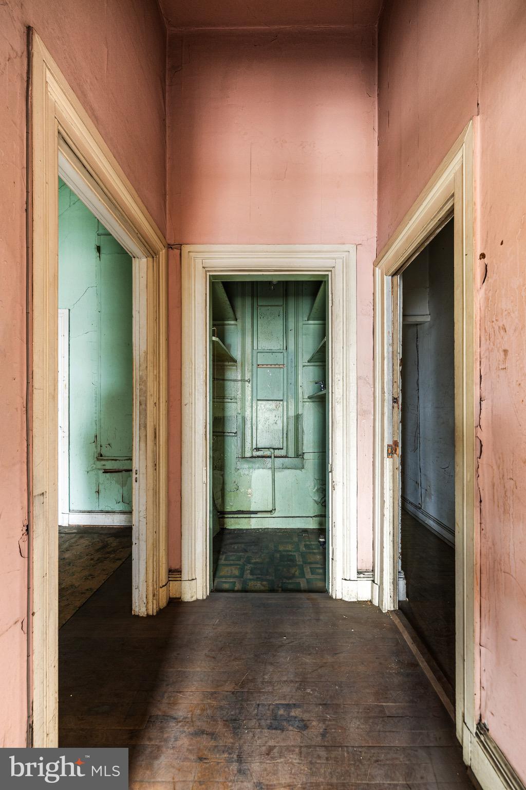 MOUNT VERNON PLACE HISTORIC DISTRICT - Residential