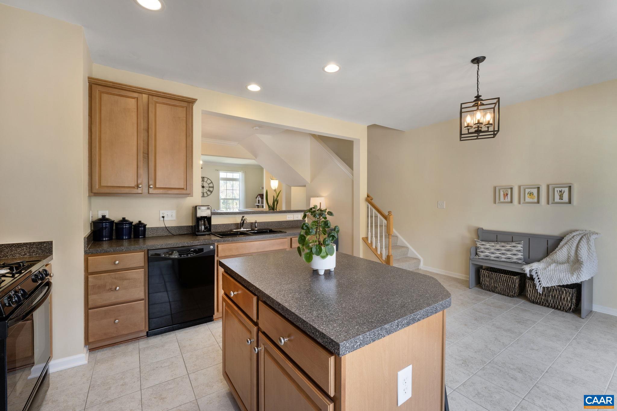 PAVILIONS AT PANTOPS - Residential