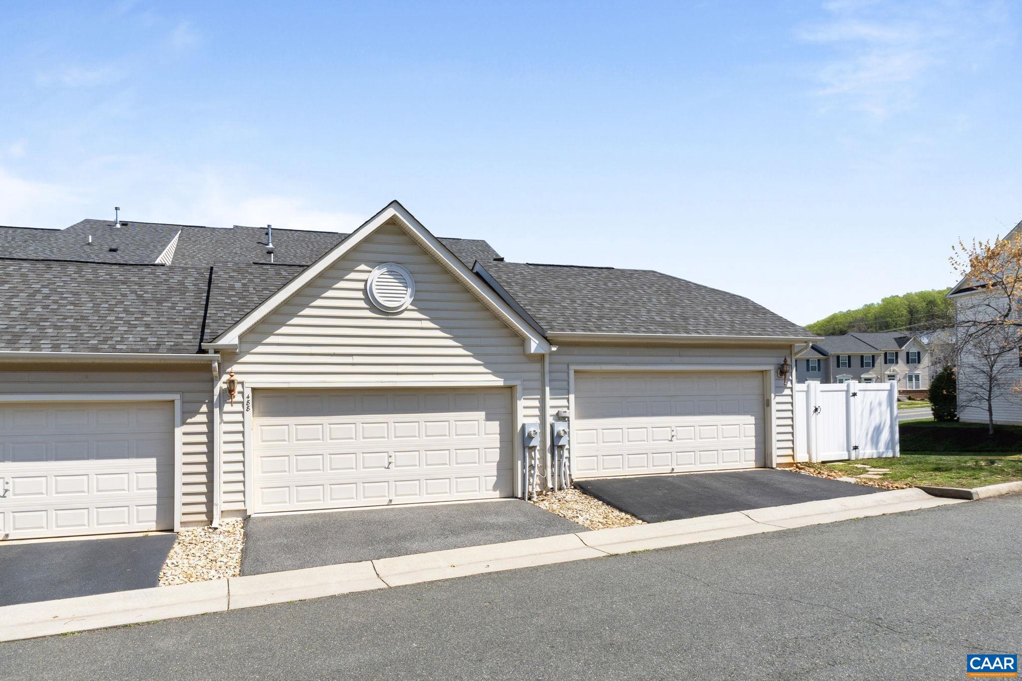 PAVILIONS AT PANTOPS - Residential