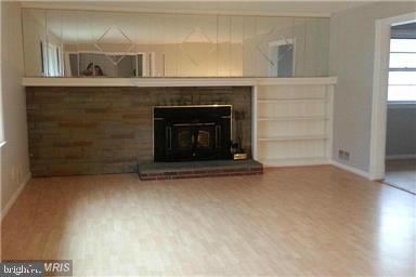 1432 S GREENBRIER STREET