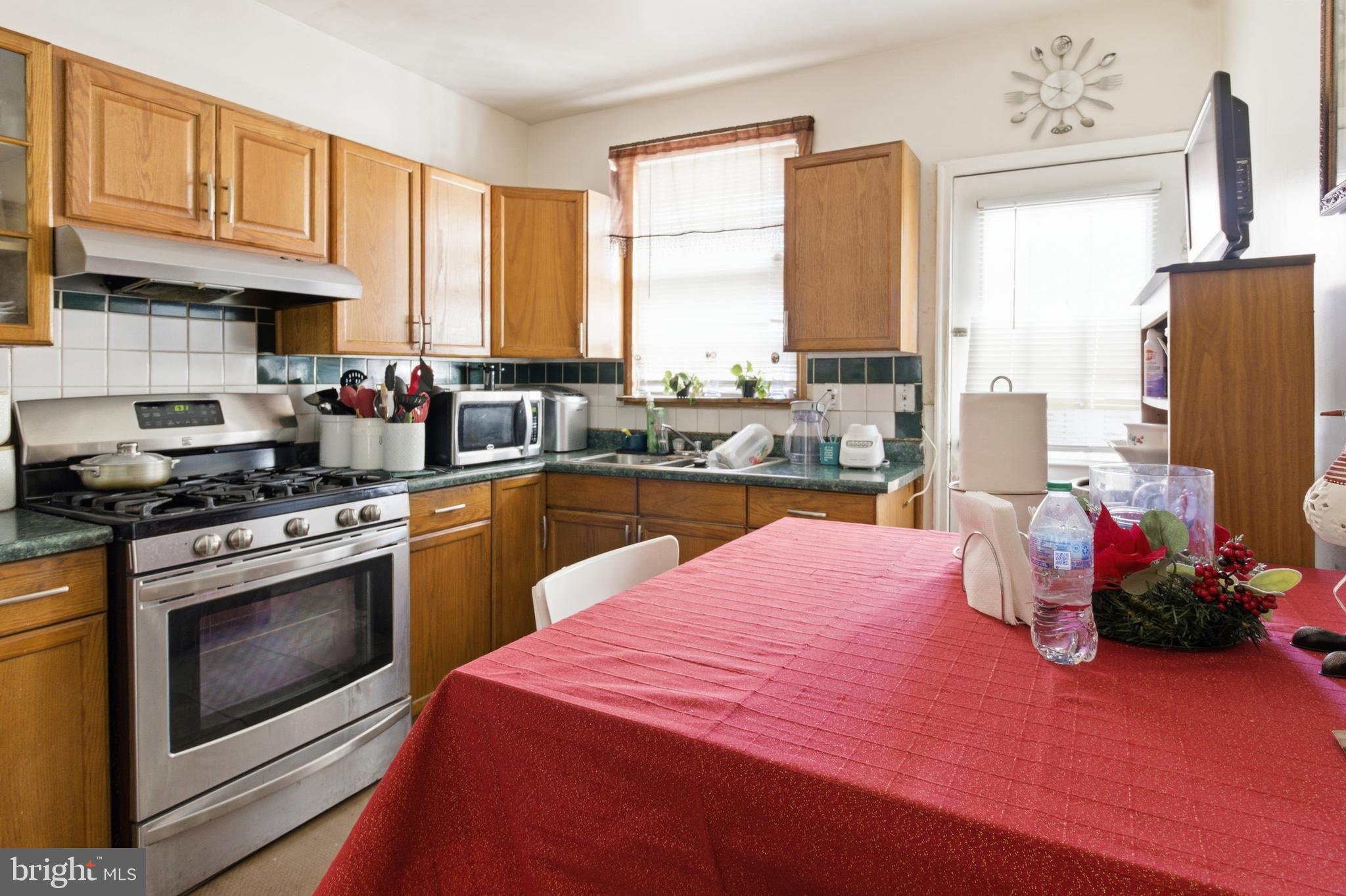 BUTCHERS HILL - Residential