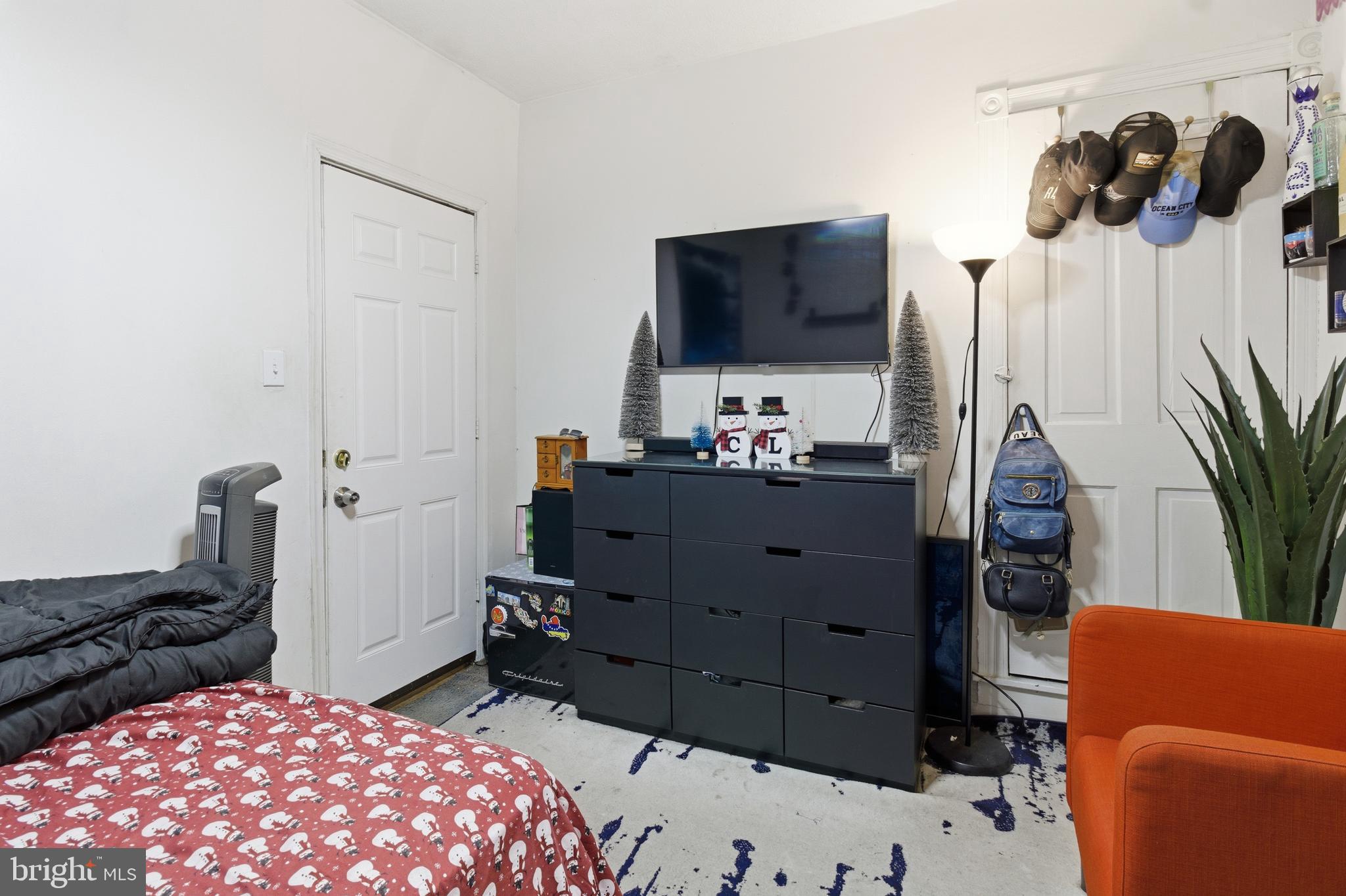 BUTCHERS HILL - Residential