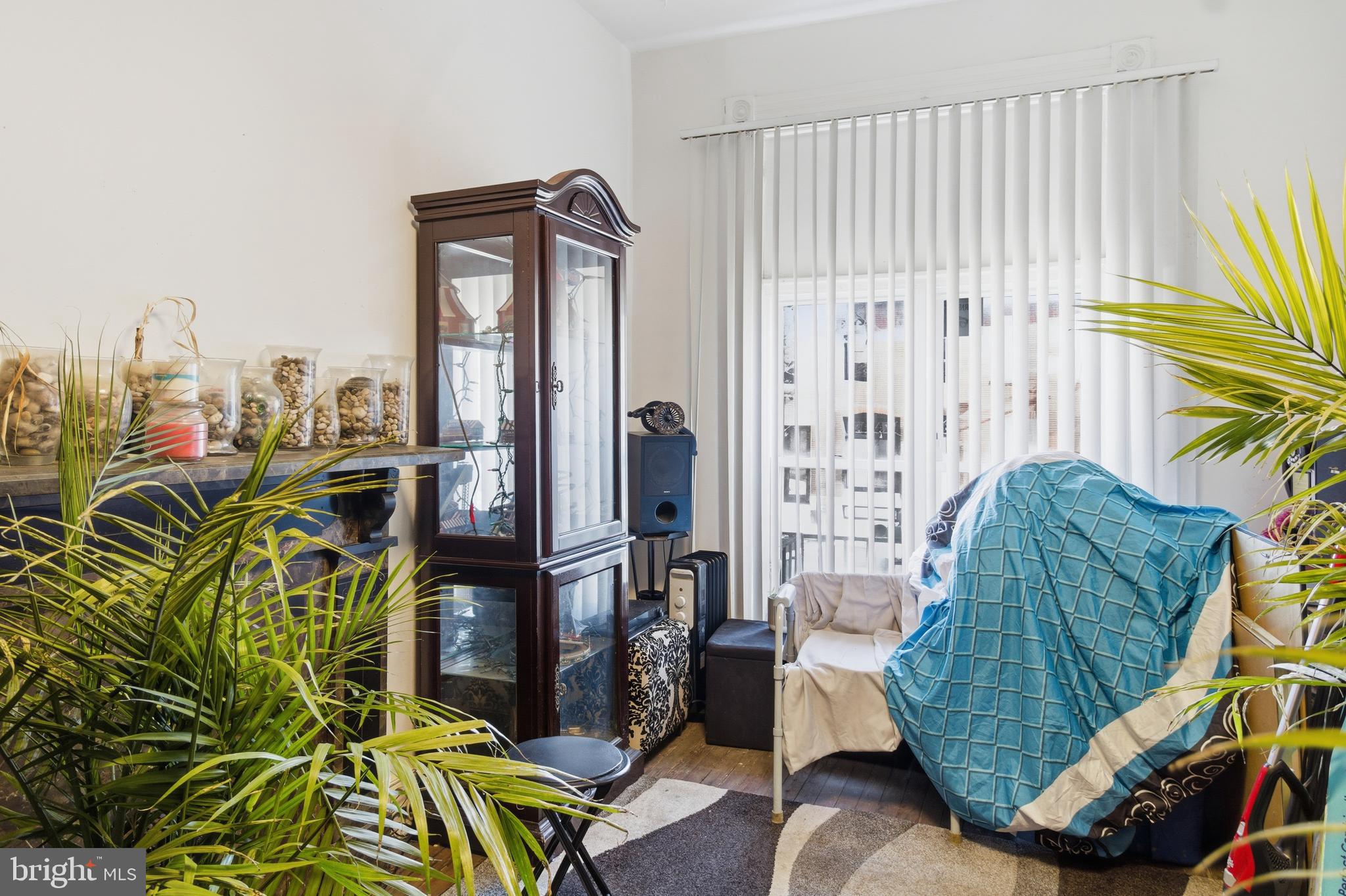 BUTCHERS HILL - Residential