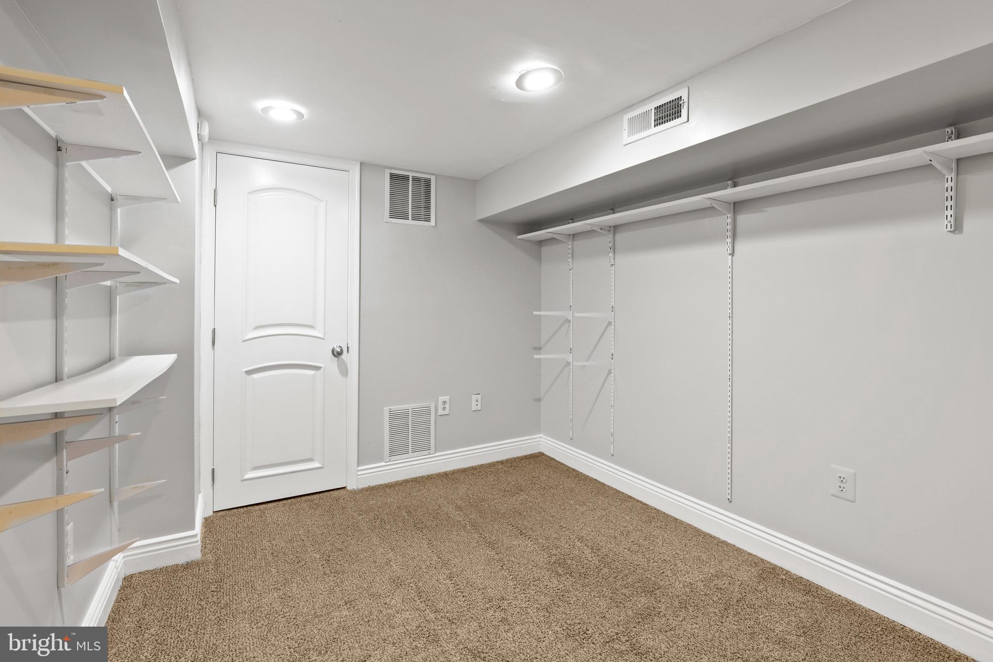 CANTON - Residential Lease