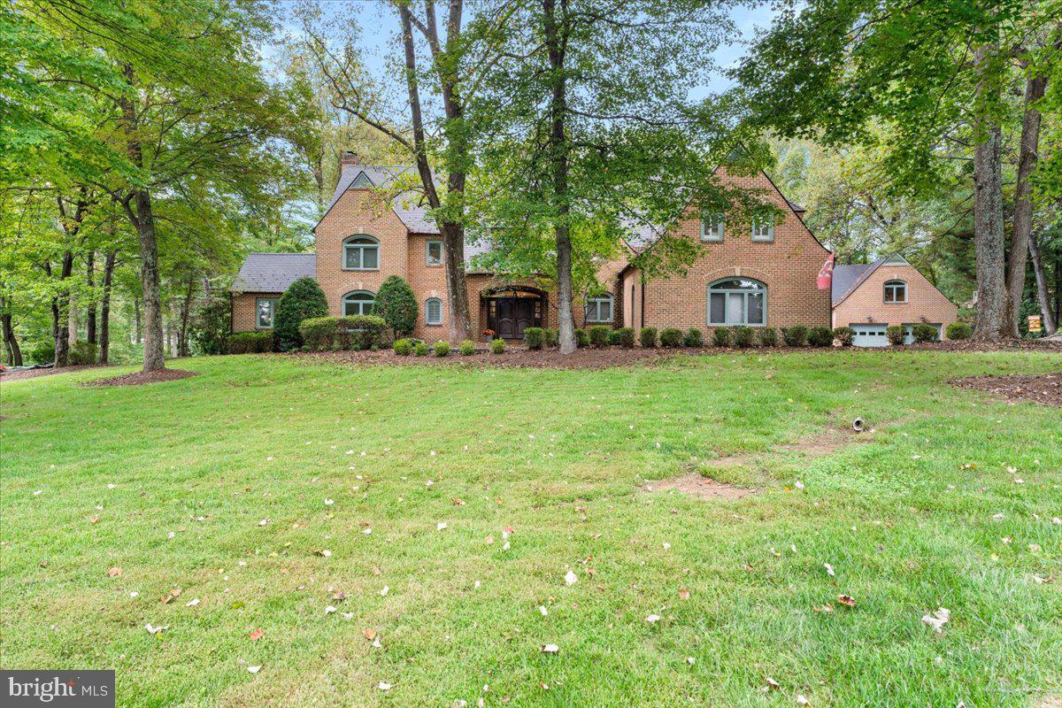 5948 WHITE FLINT DRIVE