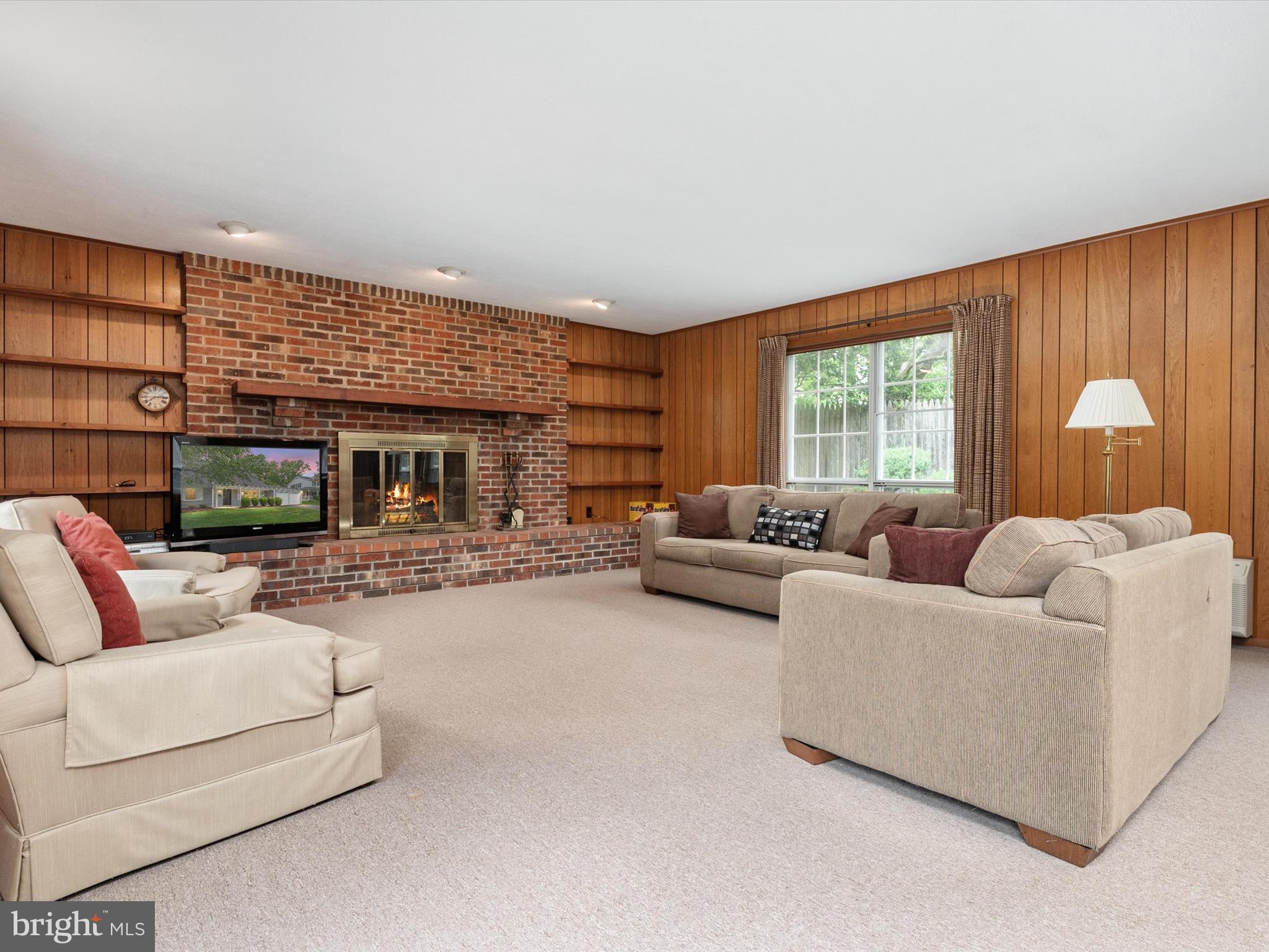 YORKTOWN AT BELAIR - Residential