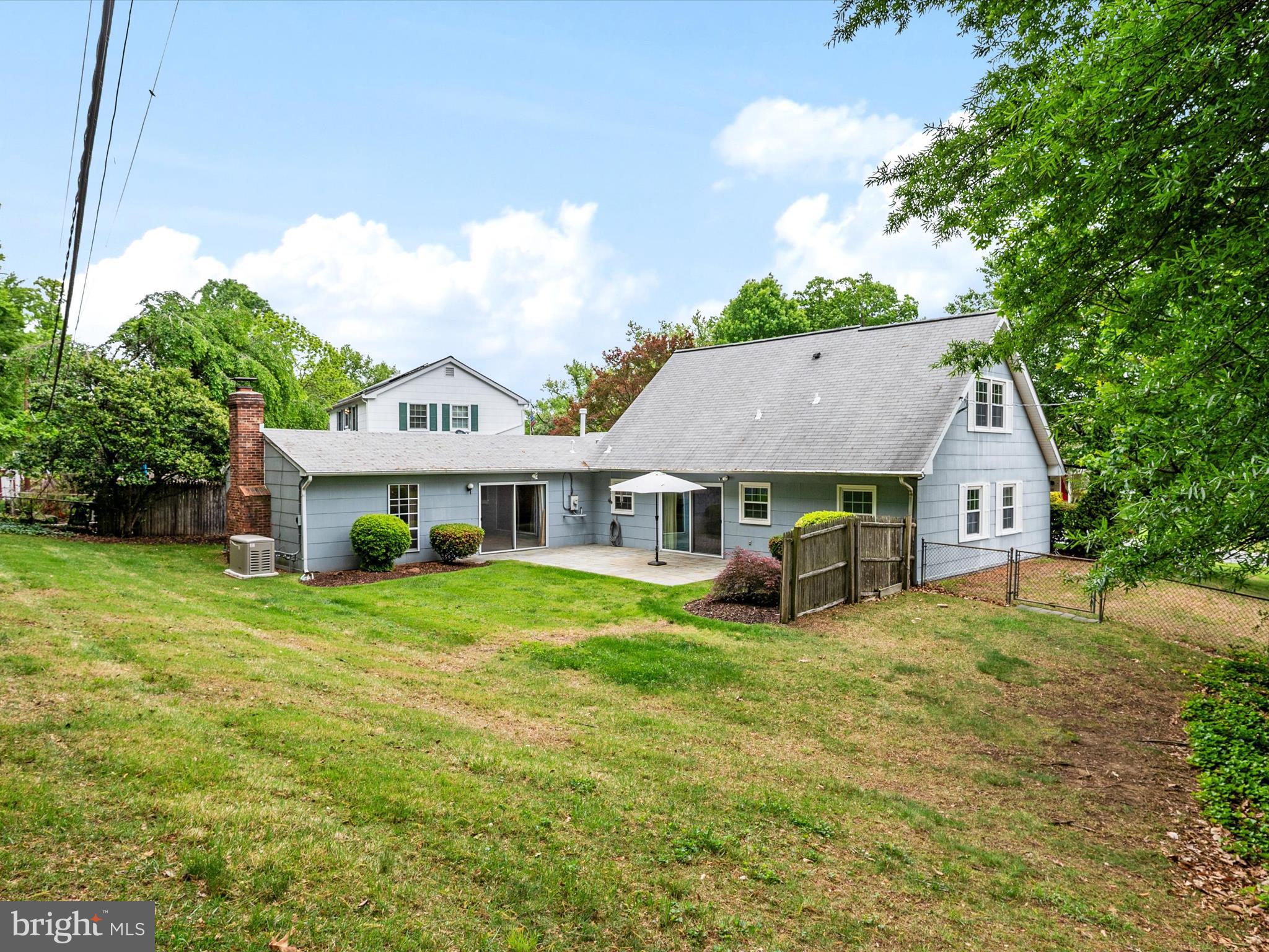 YORKTOWN AT BELAIR - Residential