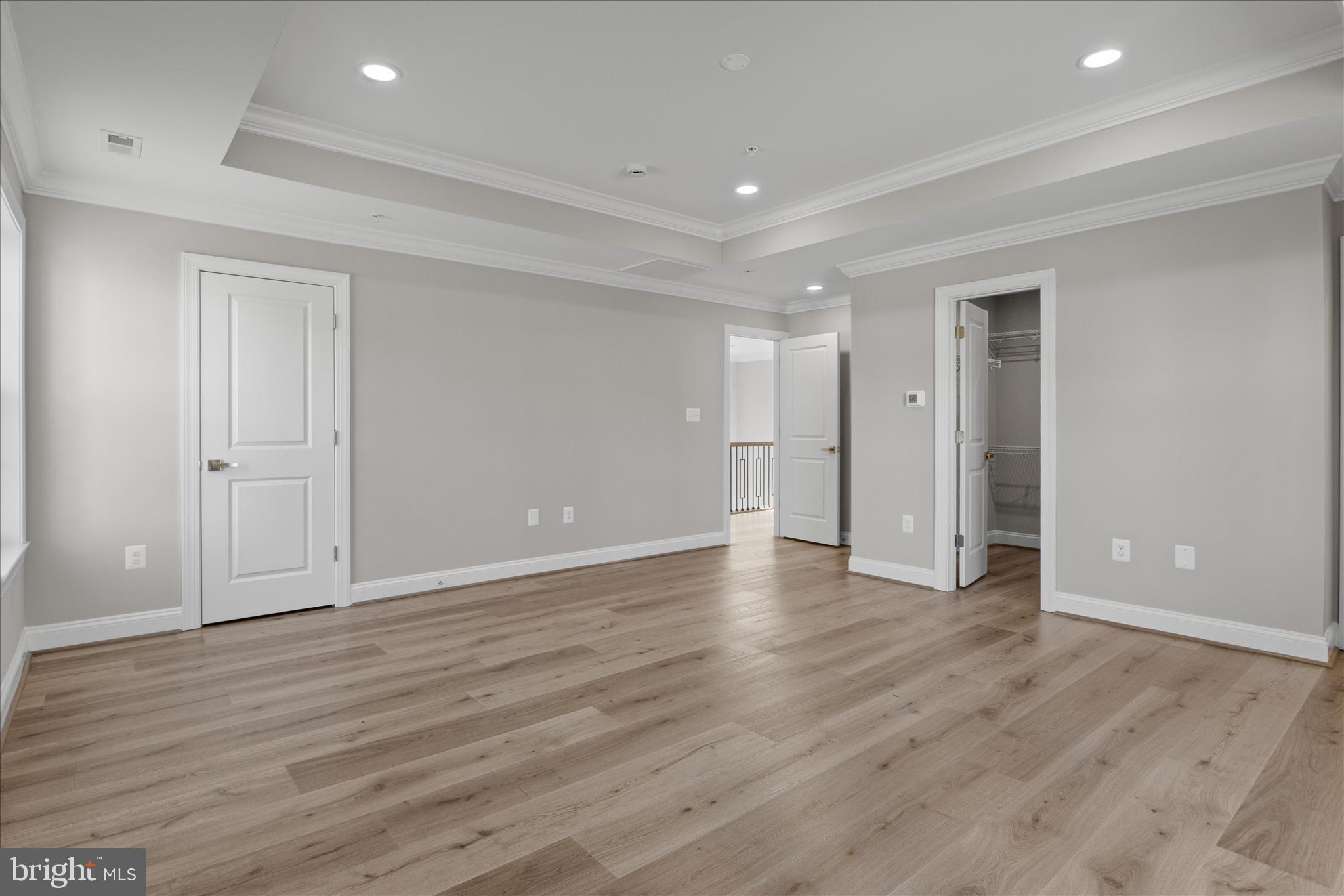 FORT WASHINGTON - Residential