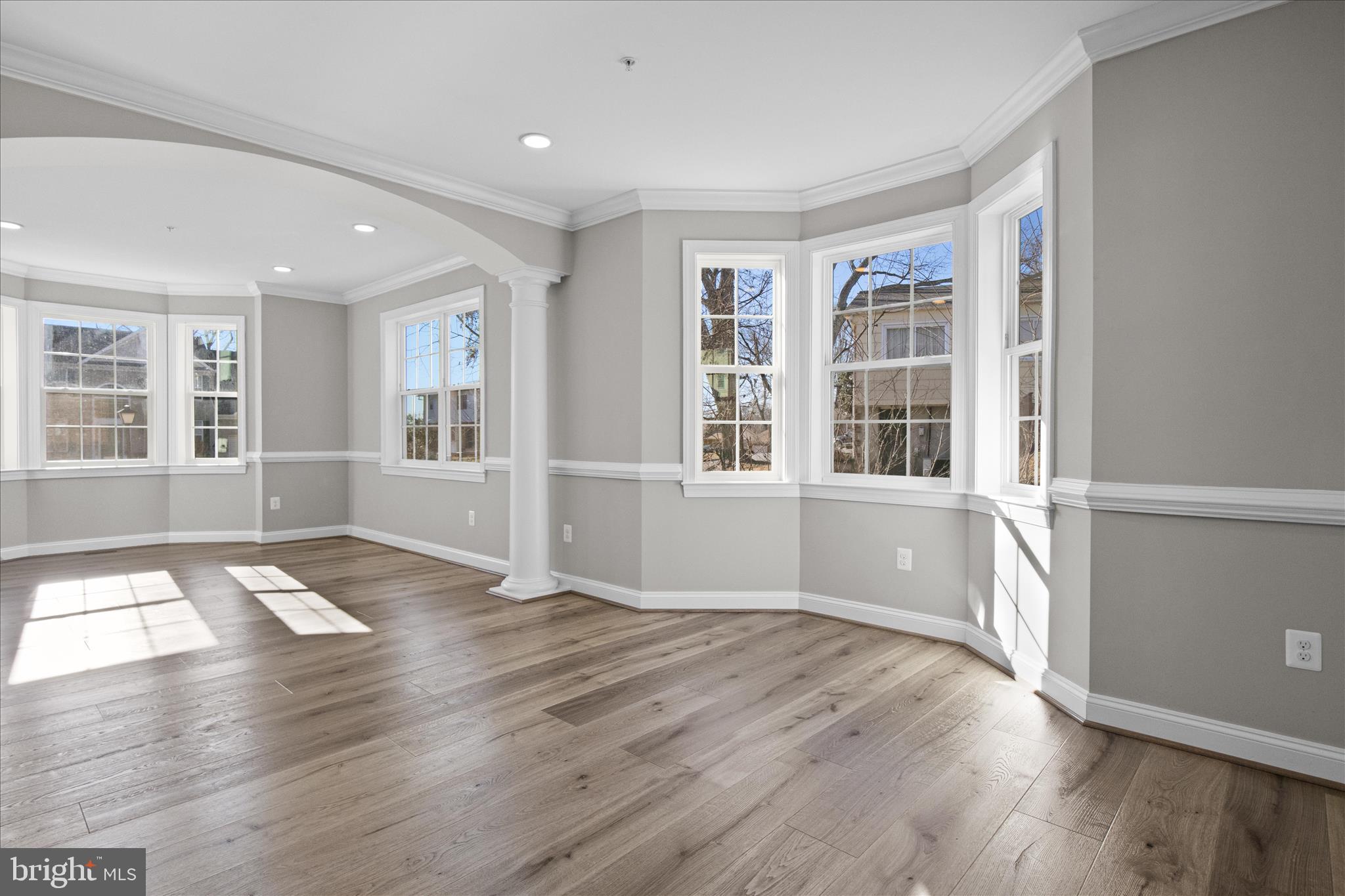 FORT WASHINGTON - Residential