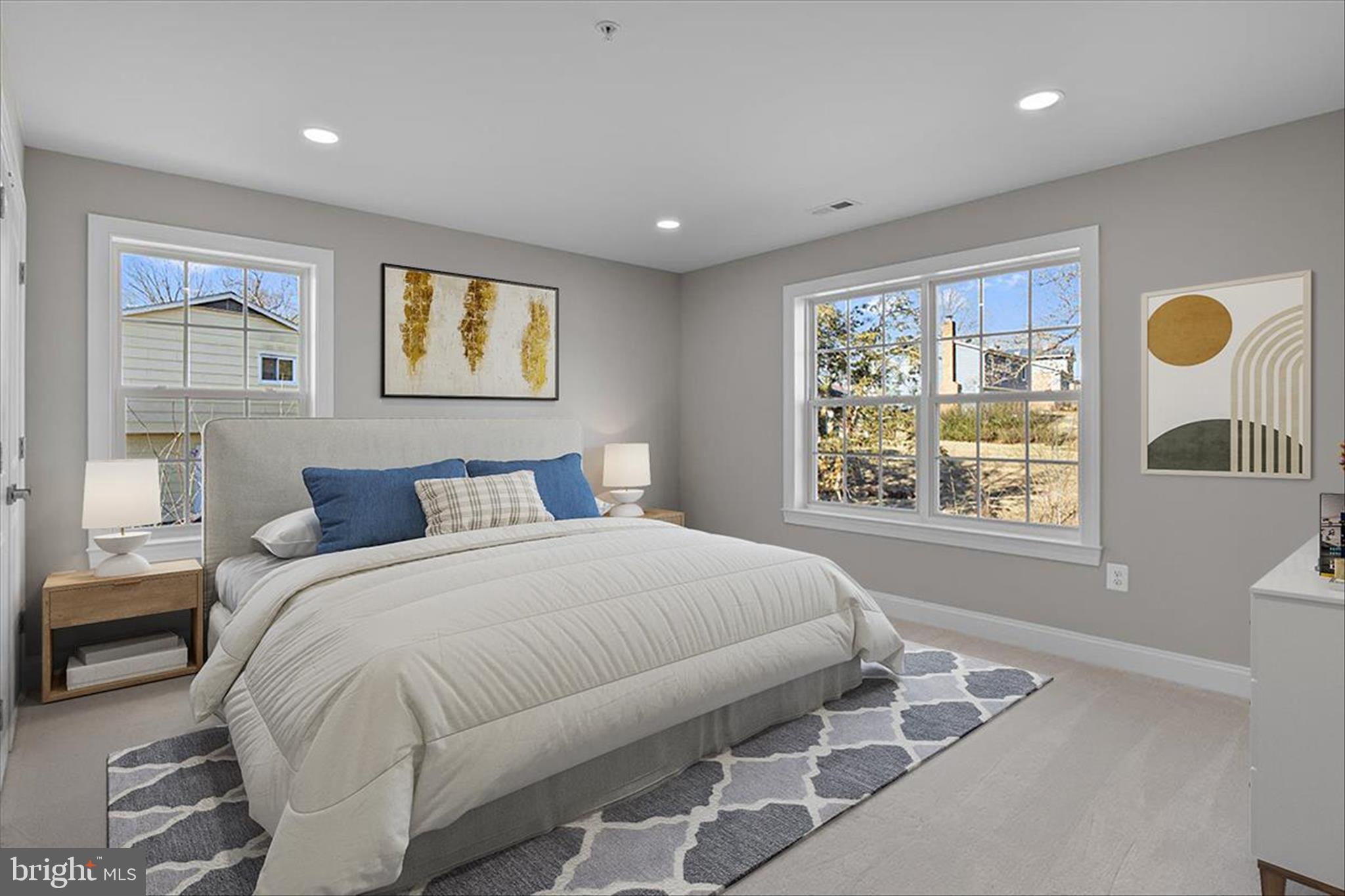 FORT WASHINGTON - Residential